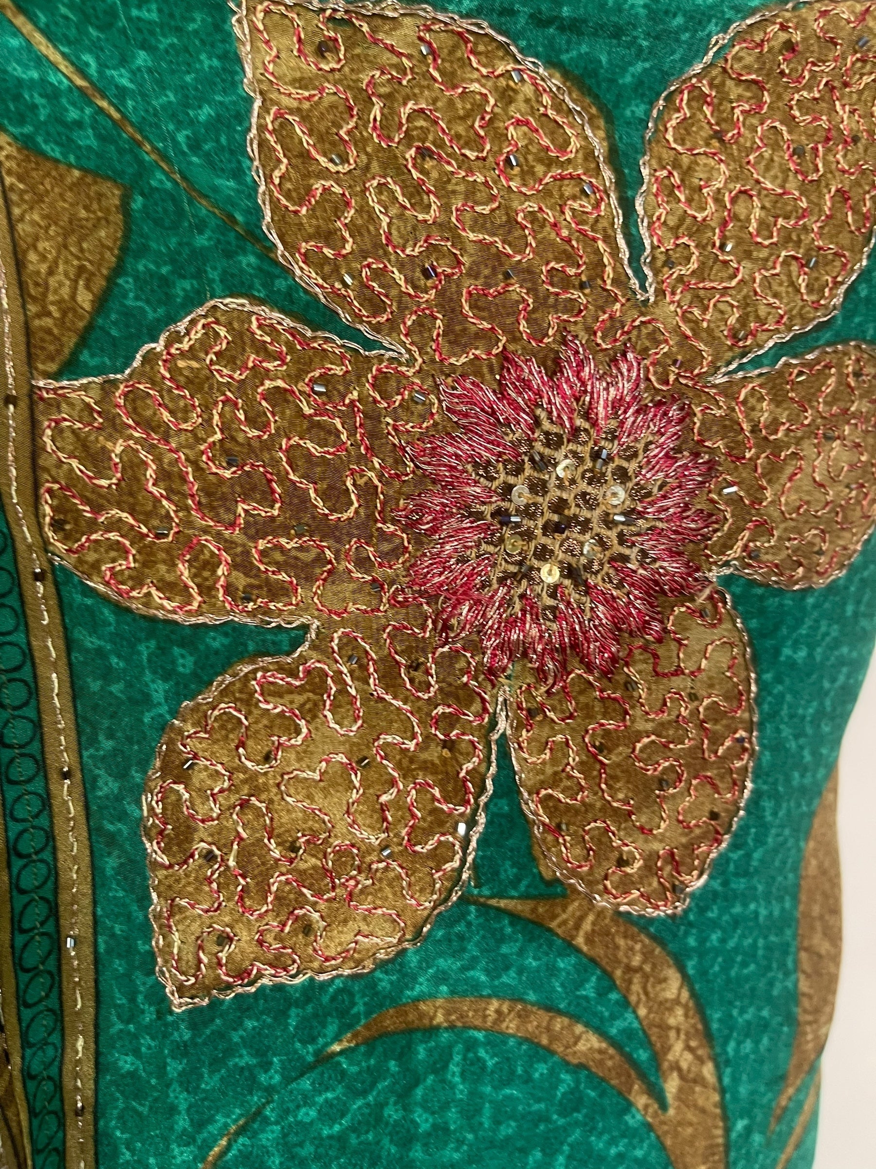 PREVIEW PRC8245  Avatar Pure Silk Midi Length Kaftan by FEBRUARY2026 – Handmade ethical Midi Length Kaftan from sariKNOTsari using upcycled silk. Designed in Canada for travel and slow fashion, loved from Toronto to LA to Sydney.