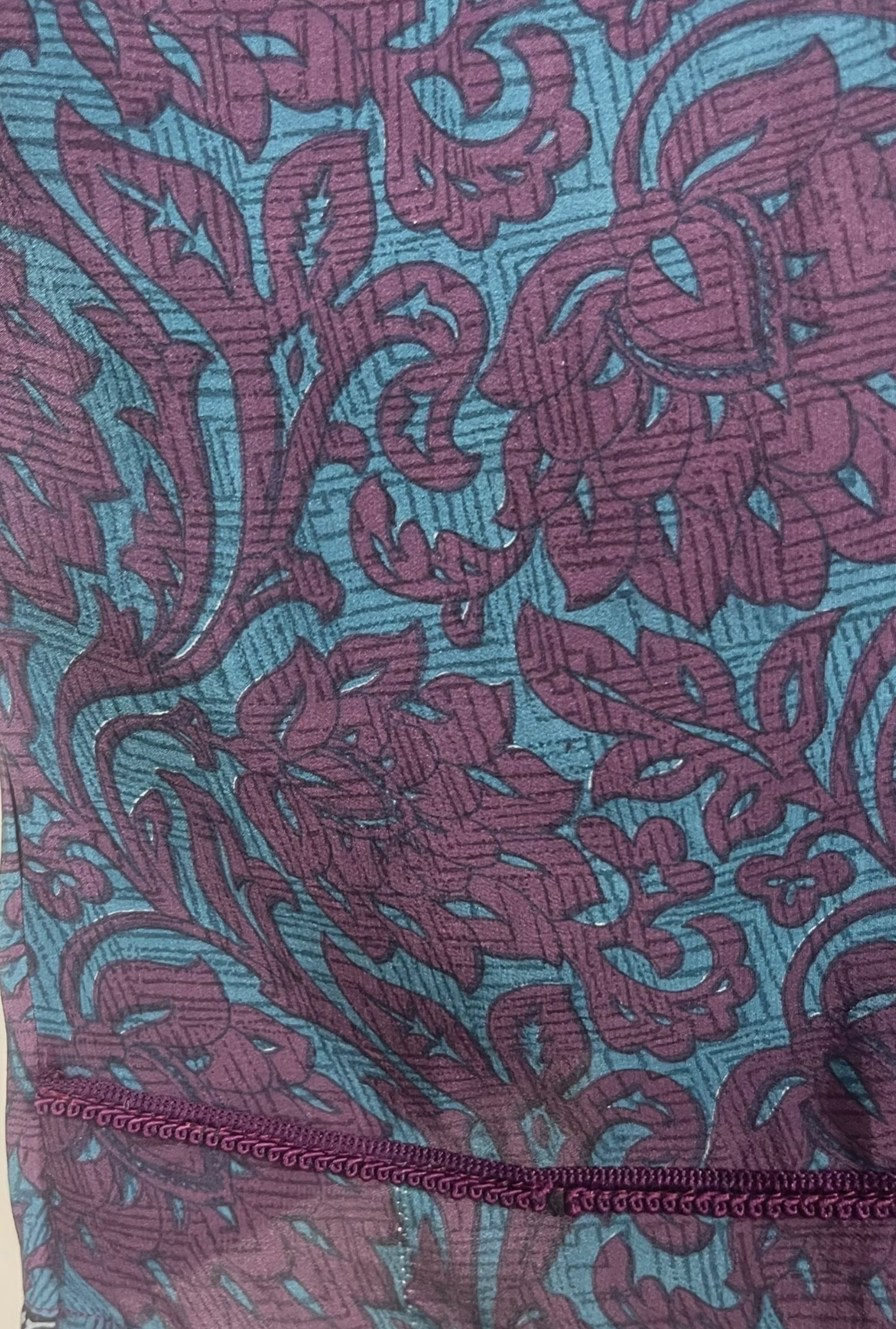 PREVIEW PRC8471 Avatar Pure Silk Boxy Top by FEBRUARY2026 – Handmade ethical Boxy Top from sariKNOTsari using upcycled silk. Designed in Canada for travel and slow fashion, loved from Toronto to LA to Sydney.