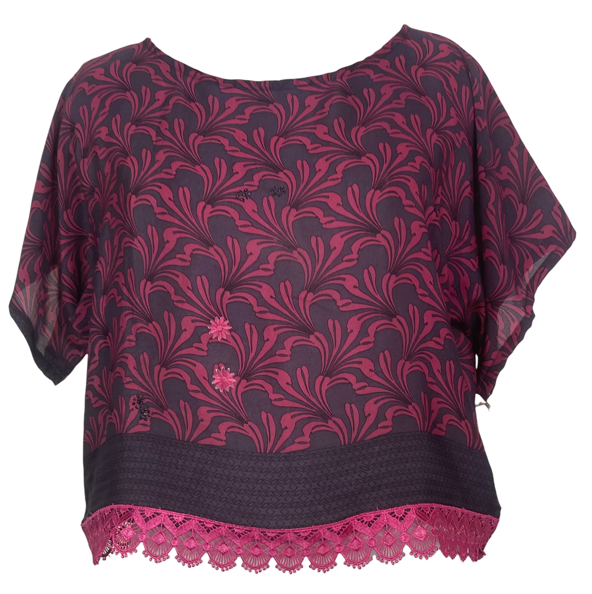 PREVIEW PRC8458 Avatar Pure Silk Boxy Top by FEBRUARY2026 – Handmade ethical Boxy Top from sariKNOTsari using upcycled silk. Designed in Canada for travel and slow fashion, loved from Toronto to LA to Sydney.