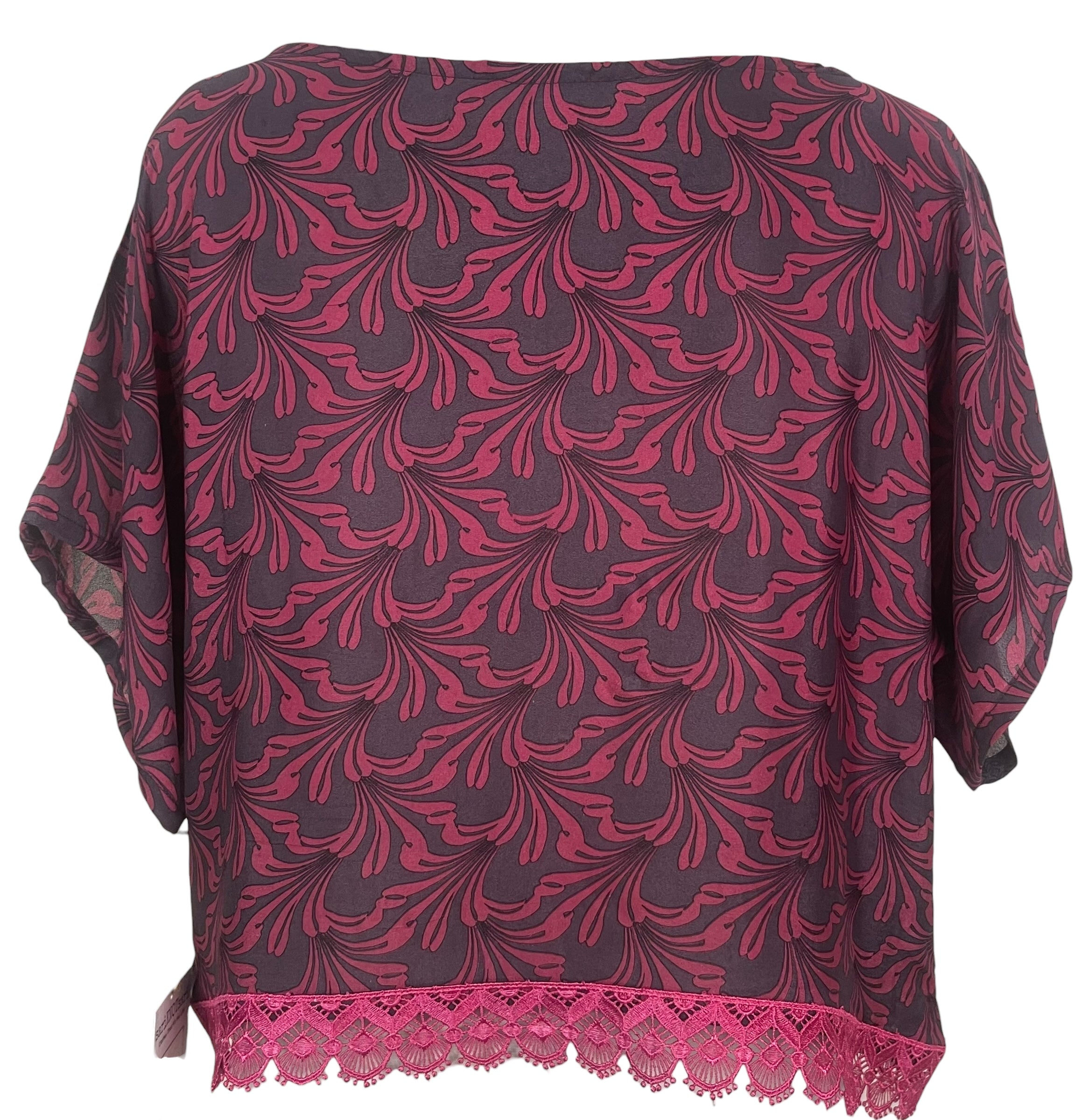 PREVIEW PRC8458 Avatar Pure Silk Boxy Top by FEBRUARY2026 – Handmade ethical Boxy Top from sariKNOTsari using upcycled silk. Designed in Canada for travel and slow fashion, loved from Toronto to LA to Sydney.