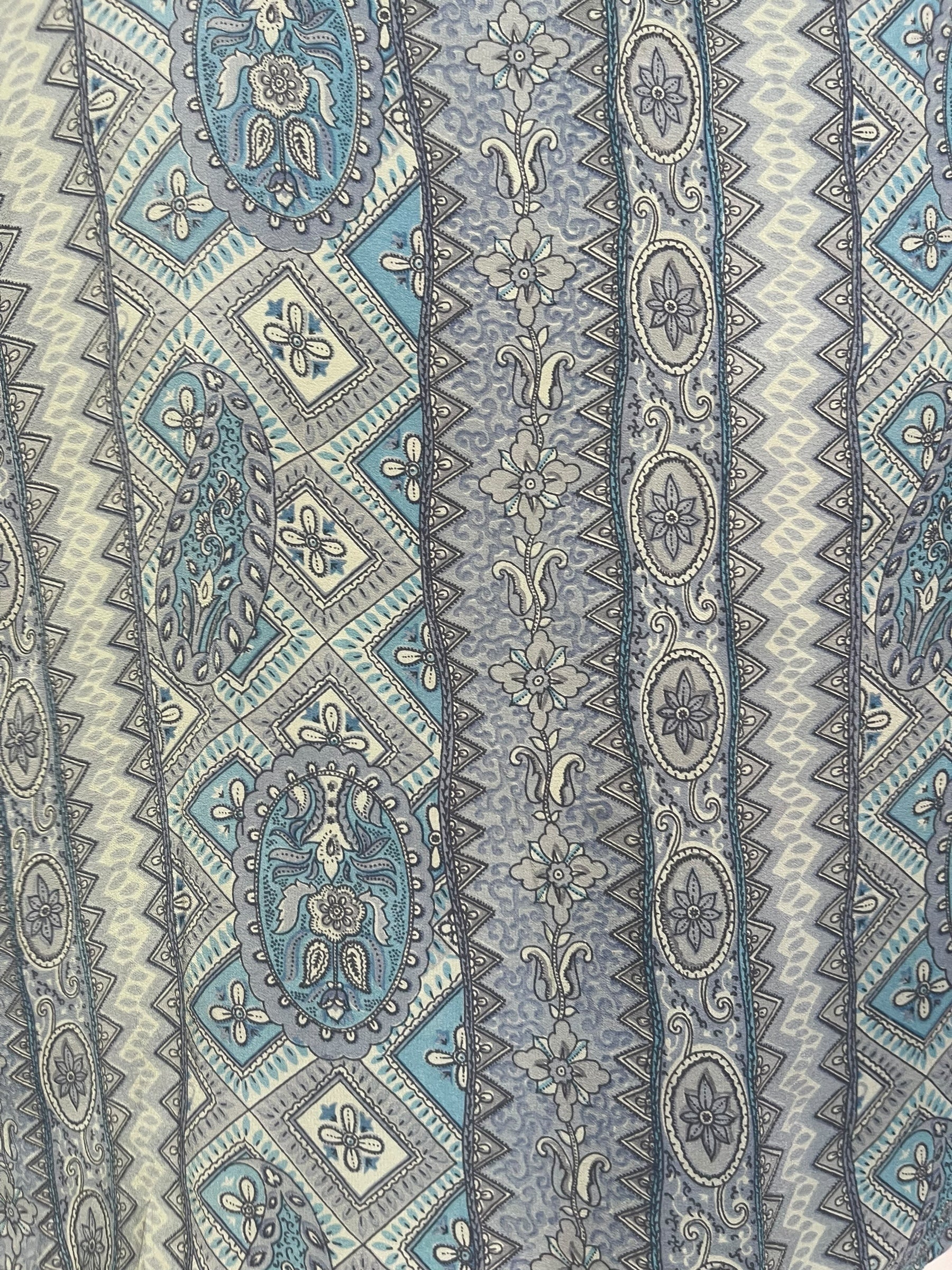 PRC8396 Avatar Pure Silk Boxy Top