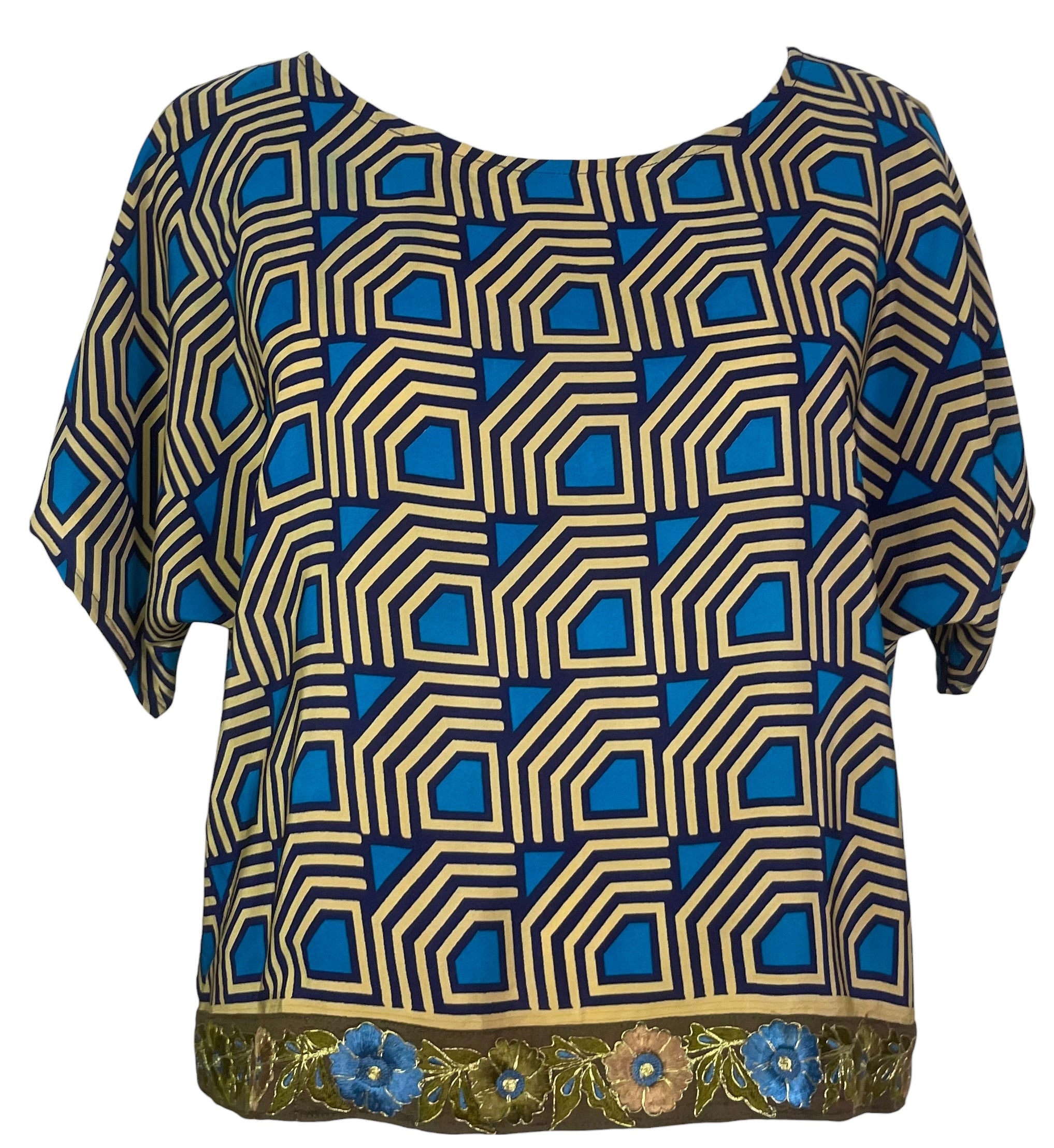 PREVIEW PRC8274 Wabi Sabi Pure Silk Boxy Top by FEBRUARY2026 – Handmade ethical Boxy Top from sariKNOTsari using upcycled silk. Designed in Canada for travel and slow fashion, loved from Toronto to LA to Sydney.