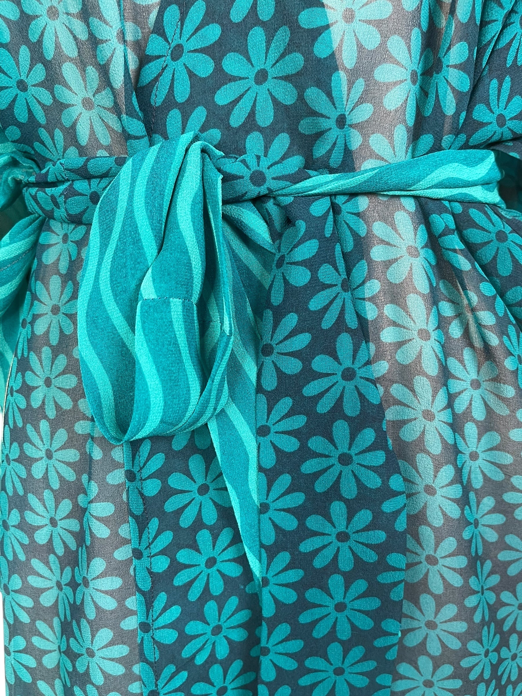 PRG8233 Avatar Pure Silk Kimono-Sleeved Jacket with Belt