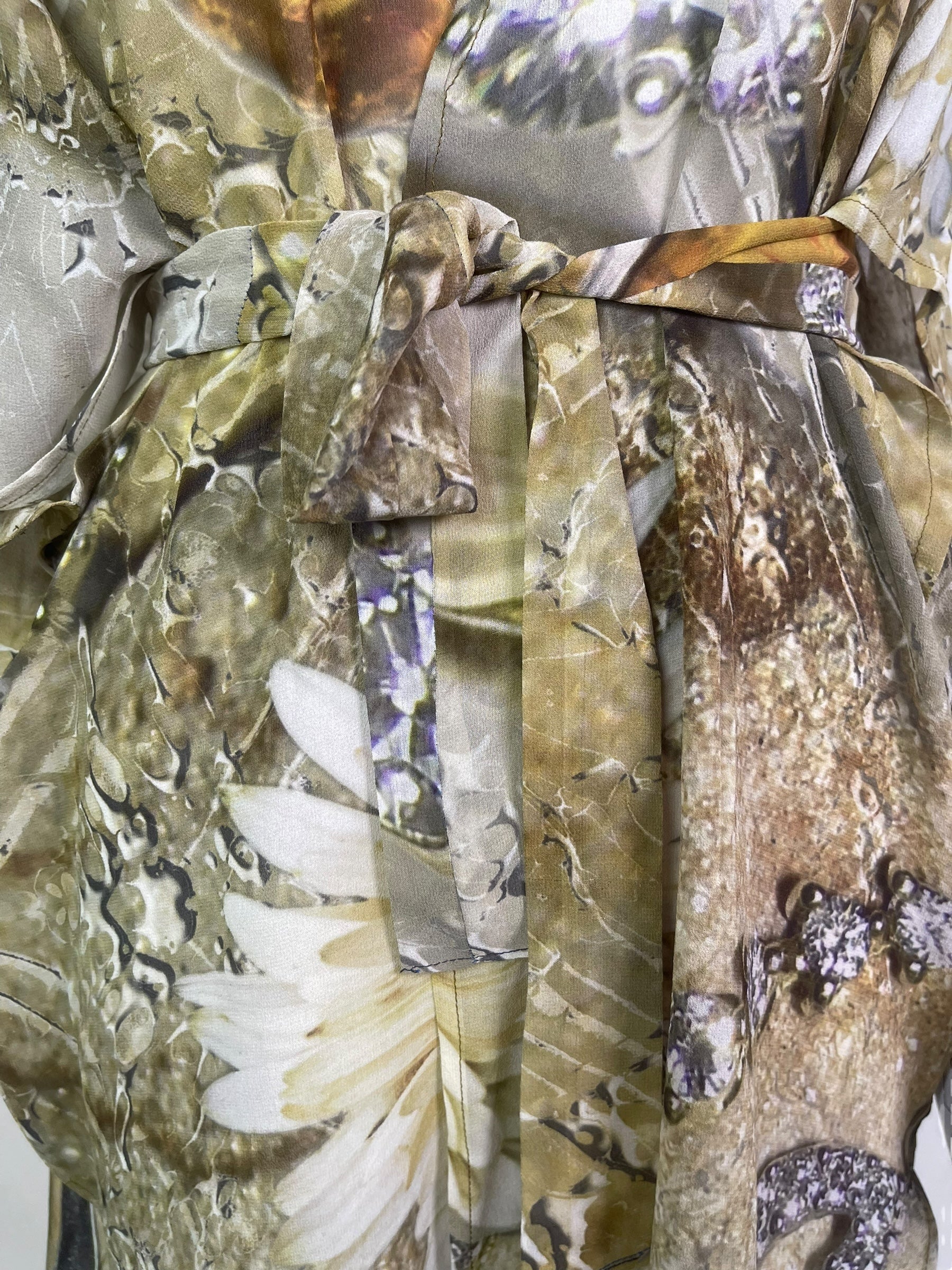 PRG8240 Avatar Pure Silk Kimono-Sleeved Jacket with Belt