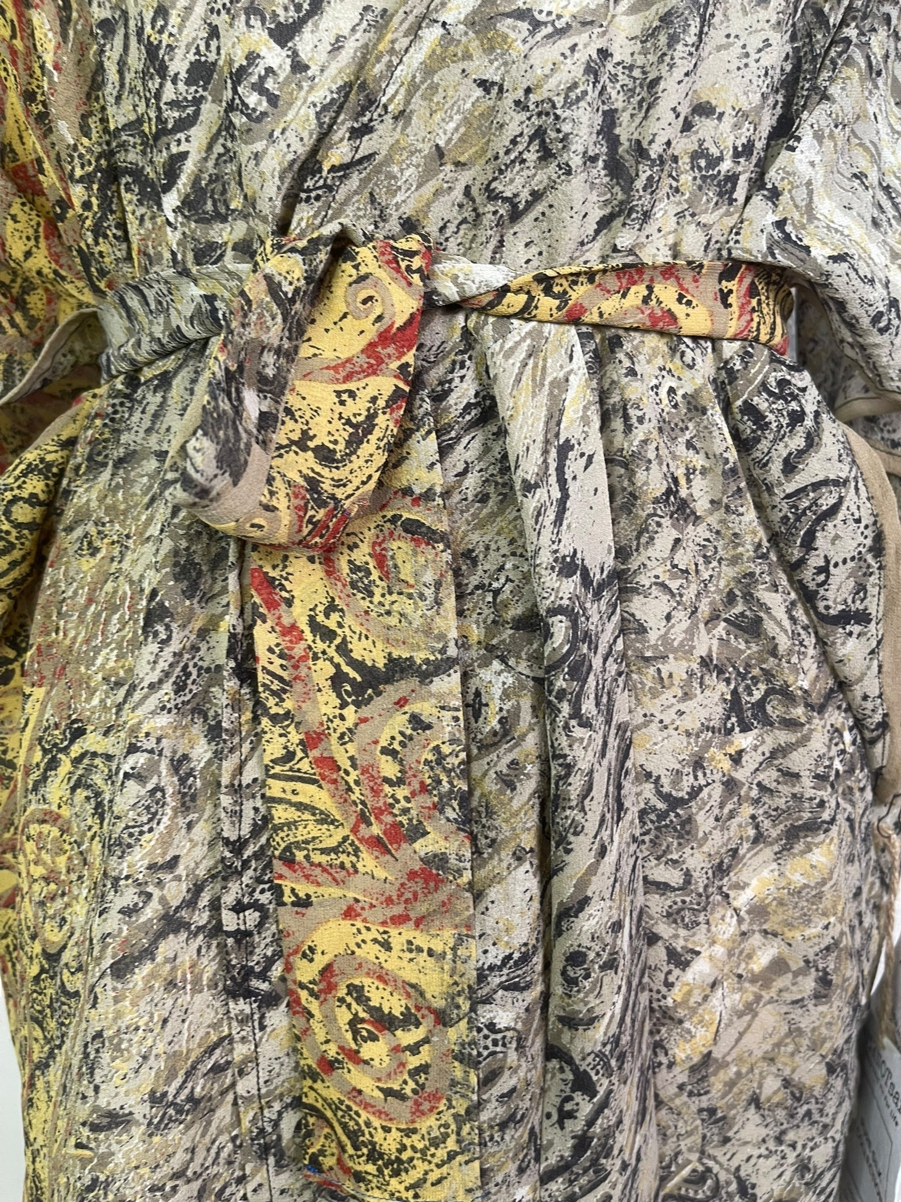 PRG8235 Avatar Pure Silk Kimono-Sleeved Jacket with Belt