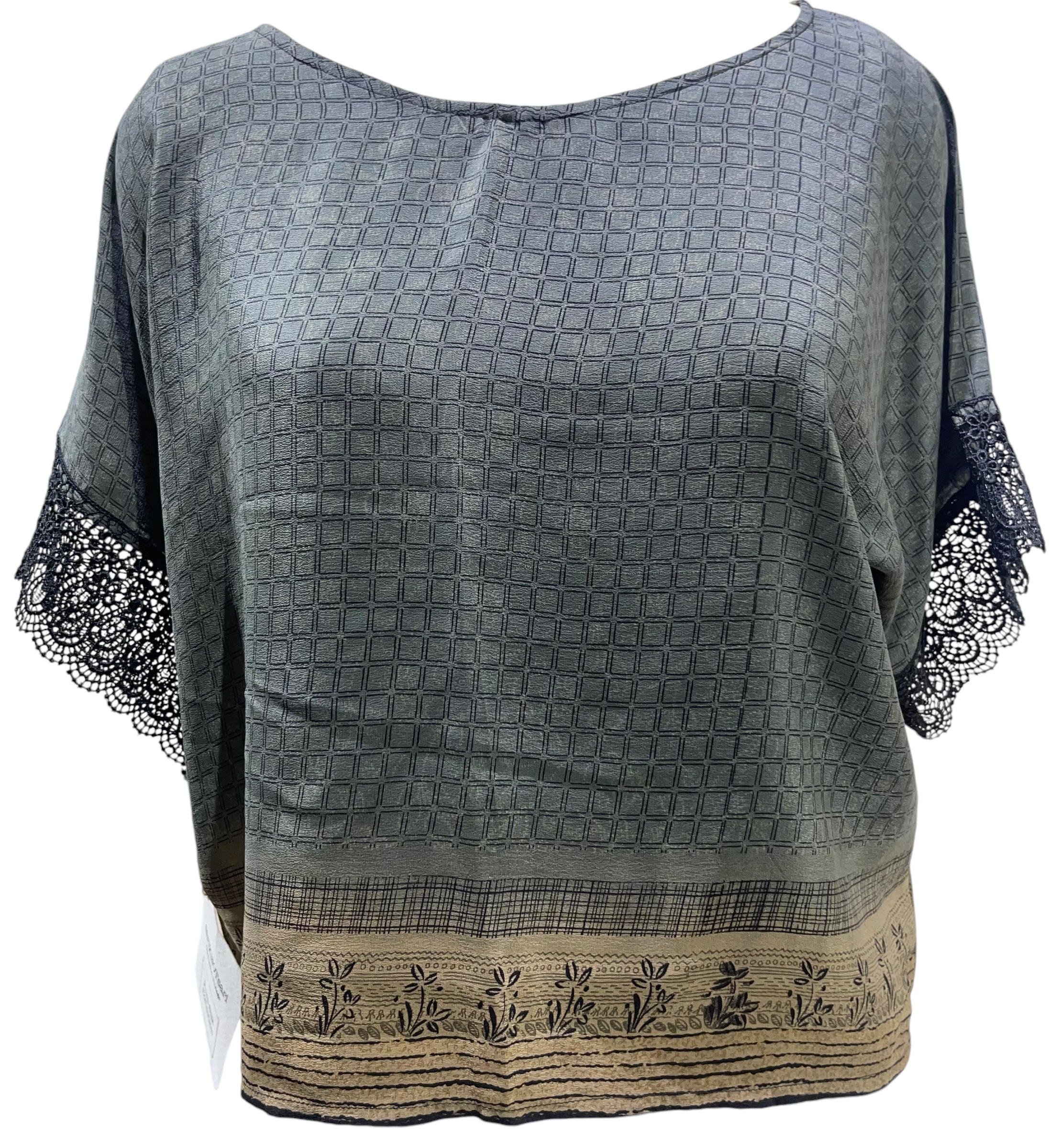 PRC5037 Avatar Pure Silk Boxy Top