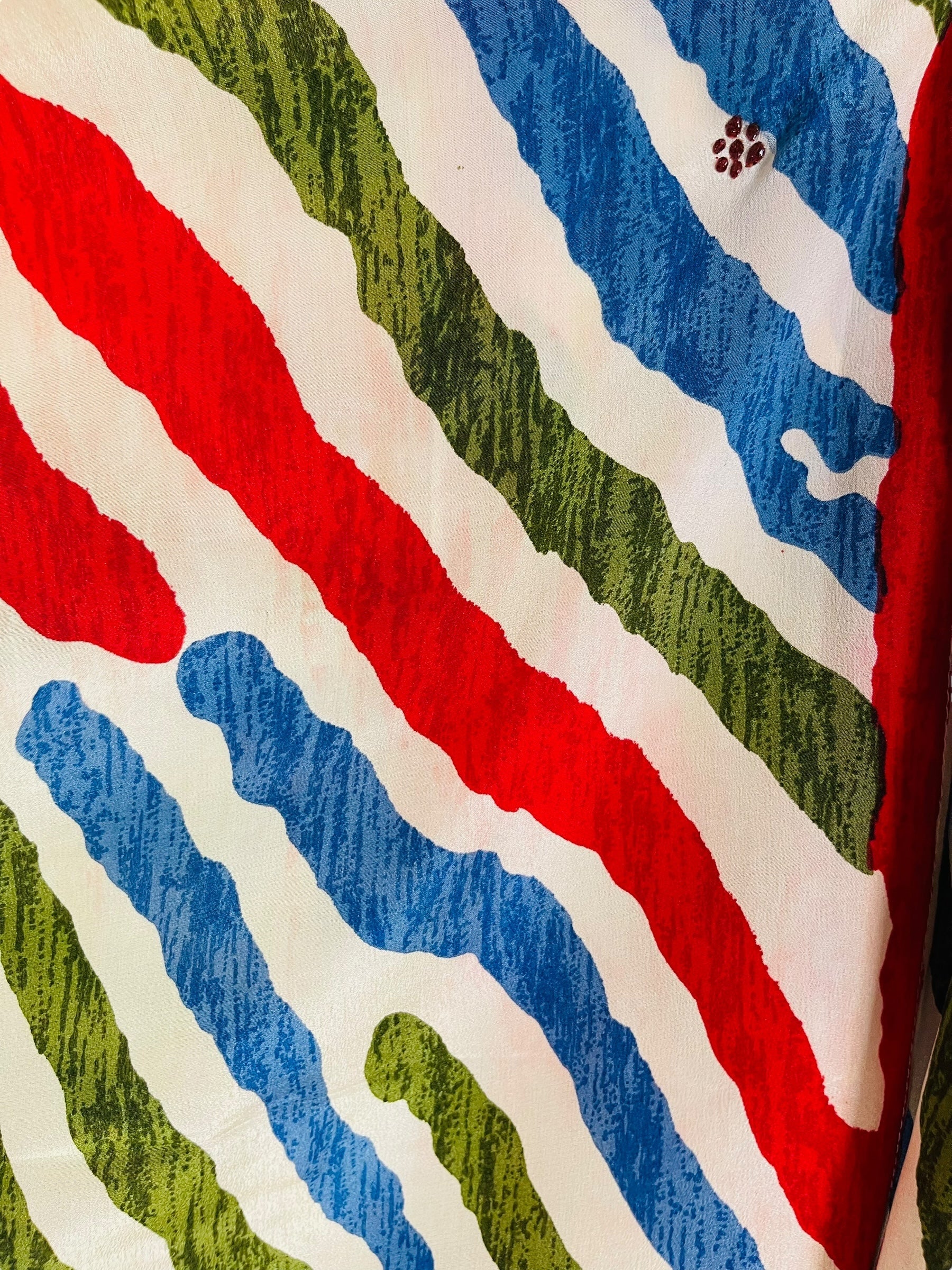 PRC7423 Wabi Sabi Pure Silk Versatile Vest