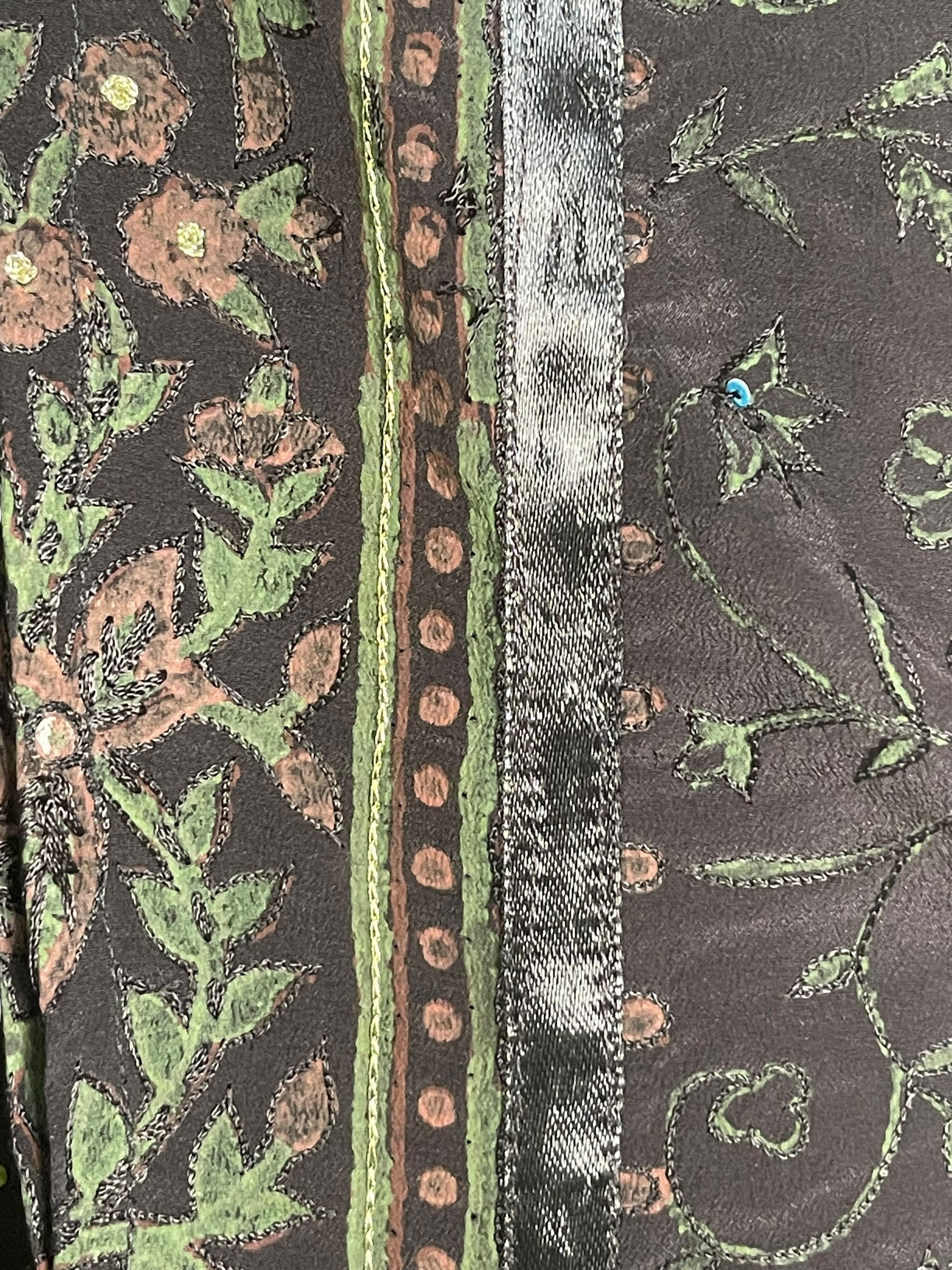 Releases Sunday at 8pm EST PRC9115 Avatar Pure Silk Midi Length Kaftan