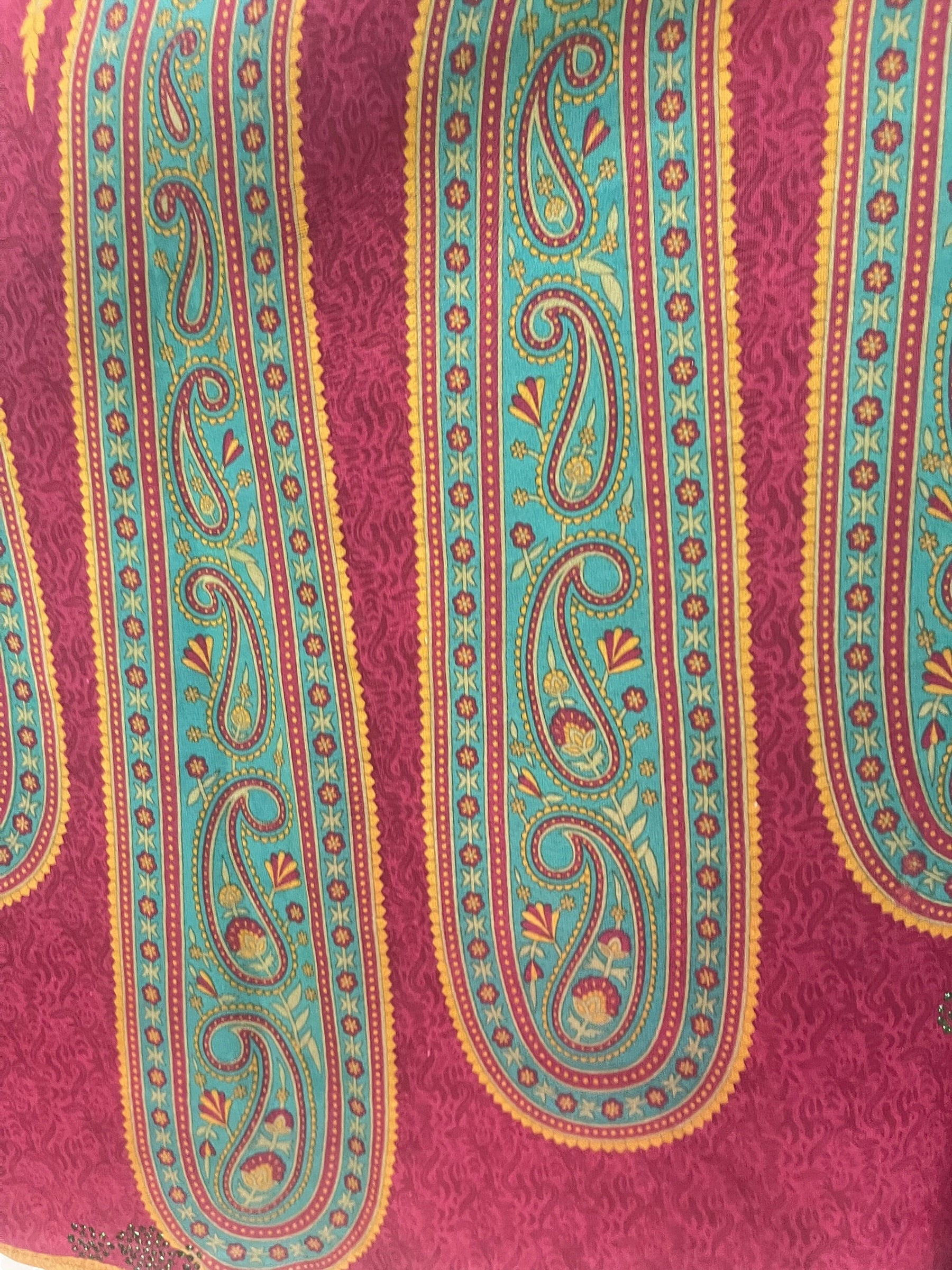 Releases Sunday at 8pm EST PRC9154 Avatar Pure Silk Versatile Vest