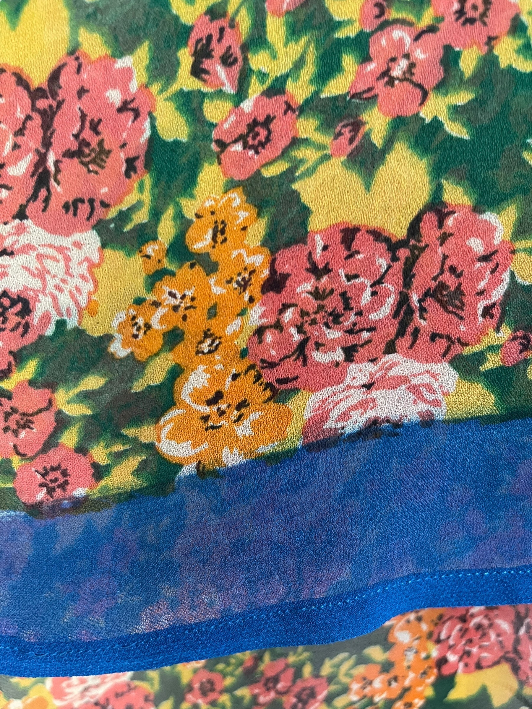 PRG6899 Sheer Avatar Pure Silk Hi Lo Top