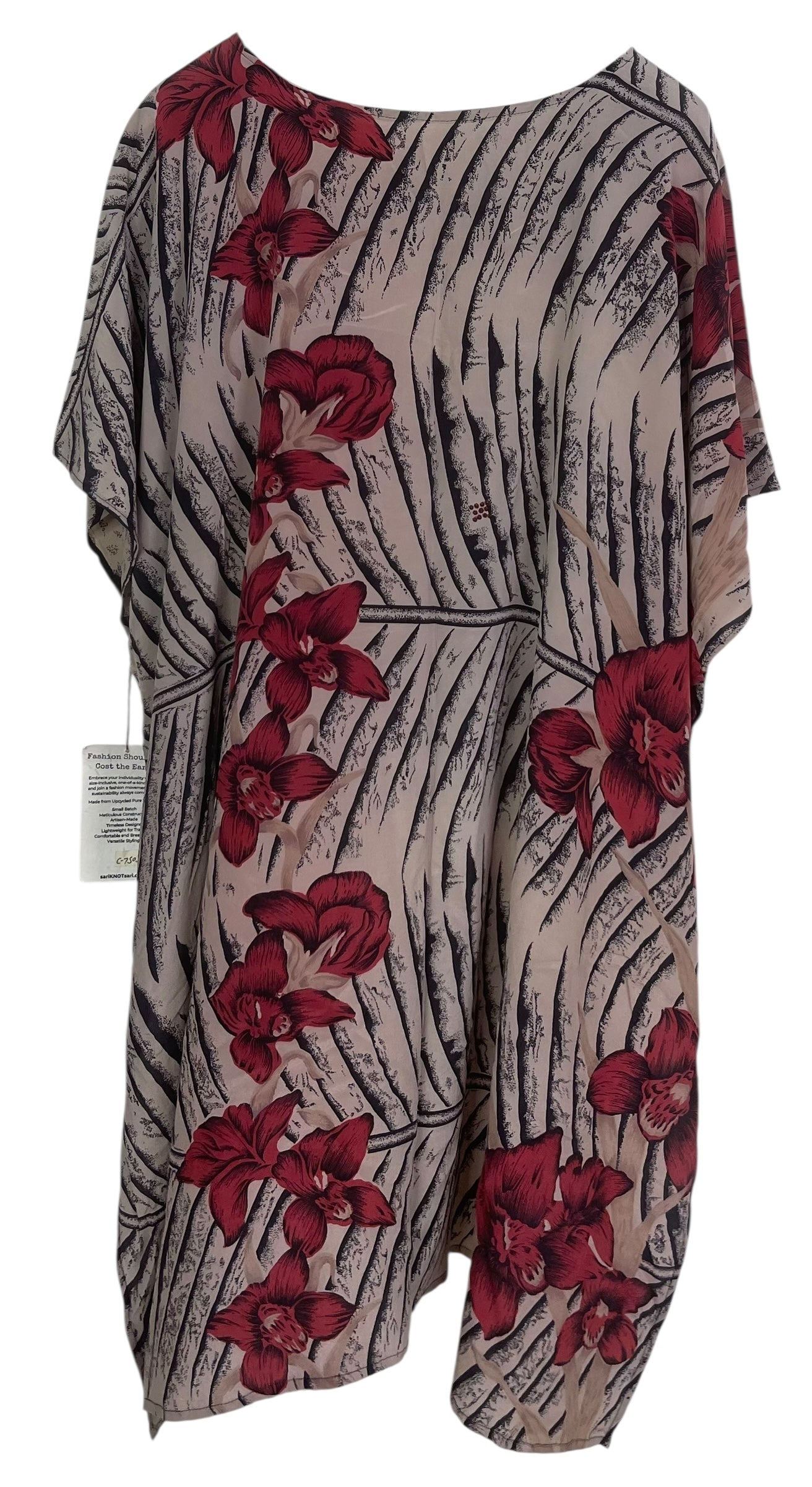 MARKETING PRC7505  Avatar Pure Silk Hi Lo Top by MARKETING – Handmade ethical Hi Lo Top from sariKNOTsari using upcycled silk. Designed in Canada for travel and slow fashion, loved from Toronto to LA to Sydney.