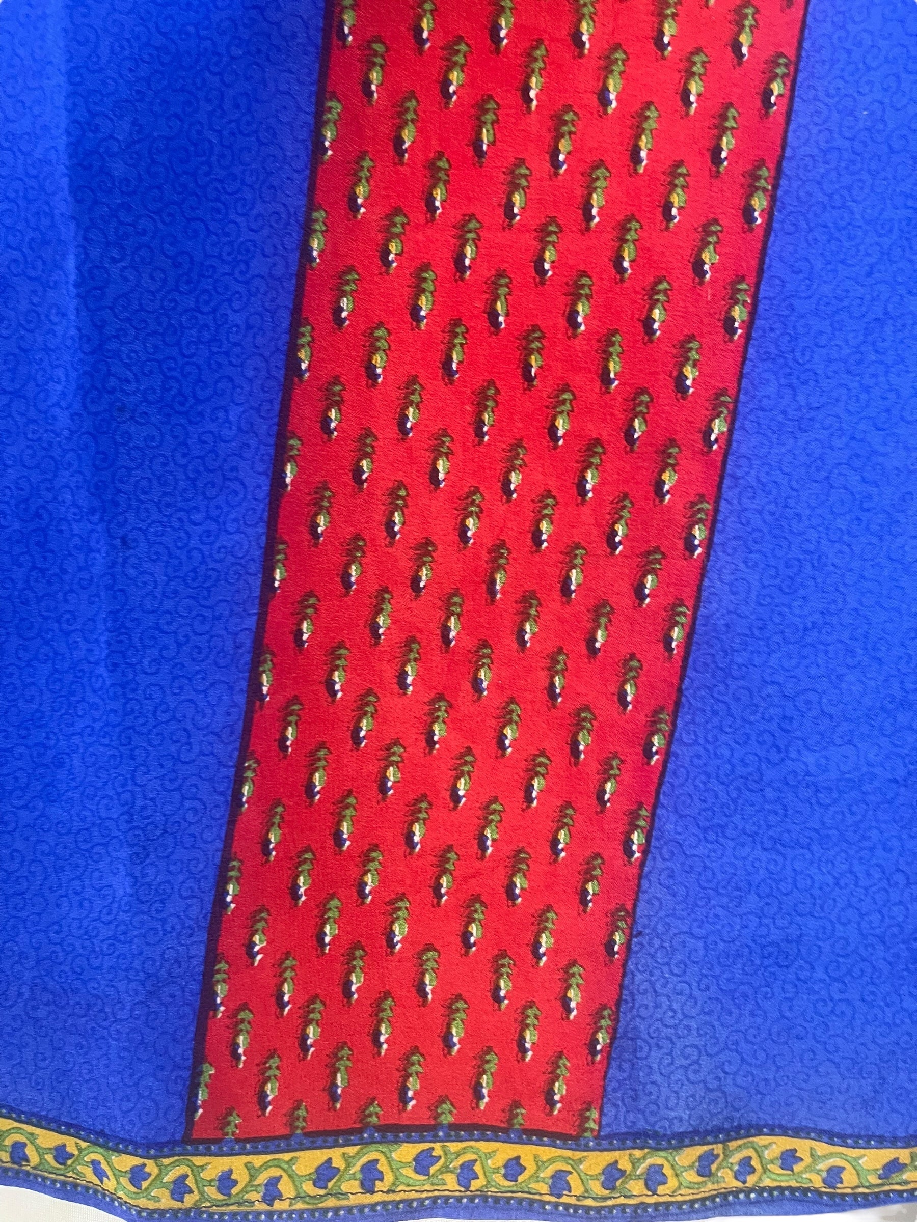 PREVIEW PRC7642  Avatar Pure Silk Capelet Poncho by DECEMBER2025 – Handmade ethical Poncho from sariKNOTsari using upcycled silk. Designed in Canada for travel and slow fashion, loved from Toronto to LA to Sydney.