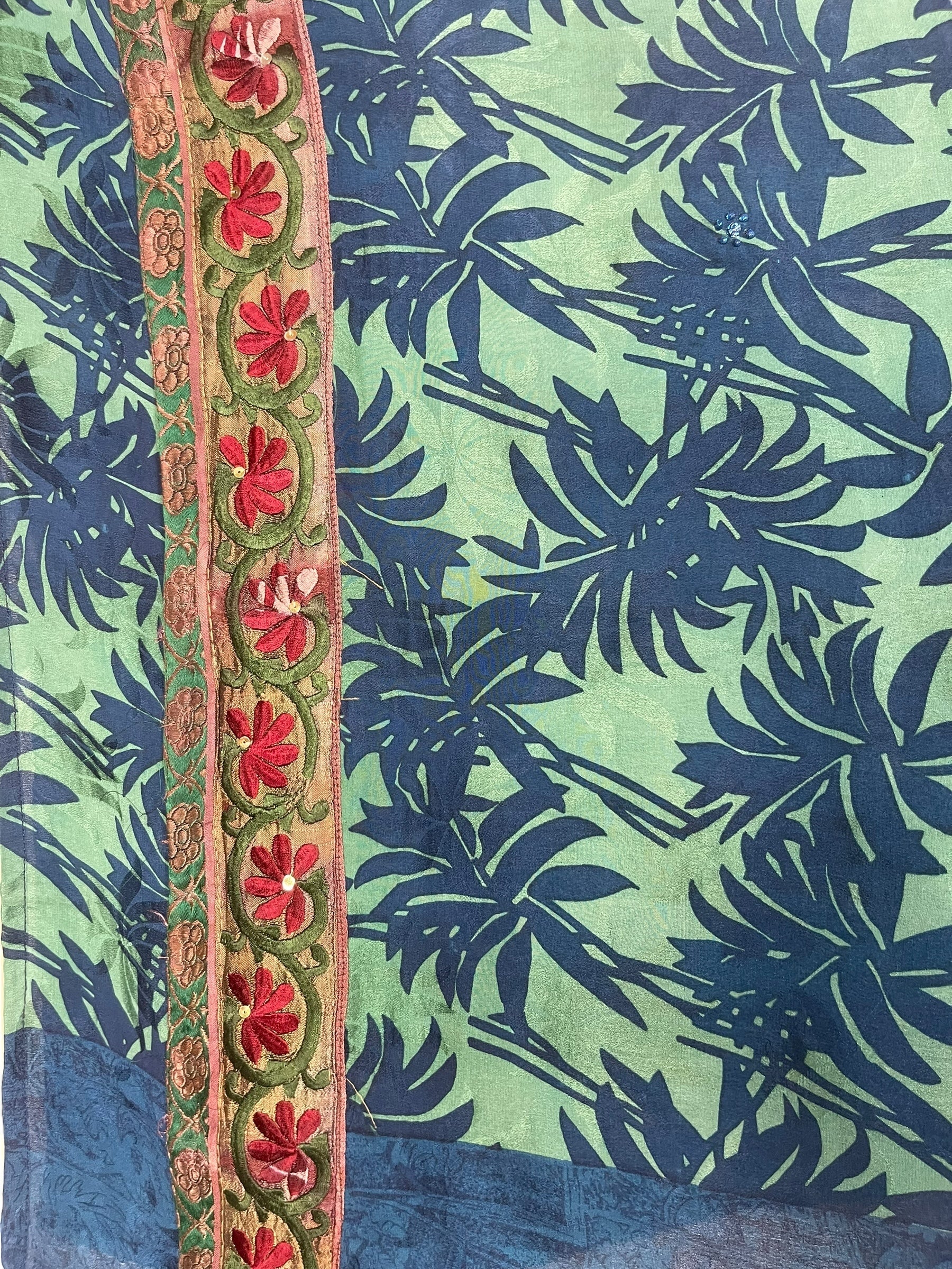 PRC7845 Avatar Pure Silk Capelet Poncho