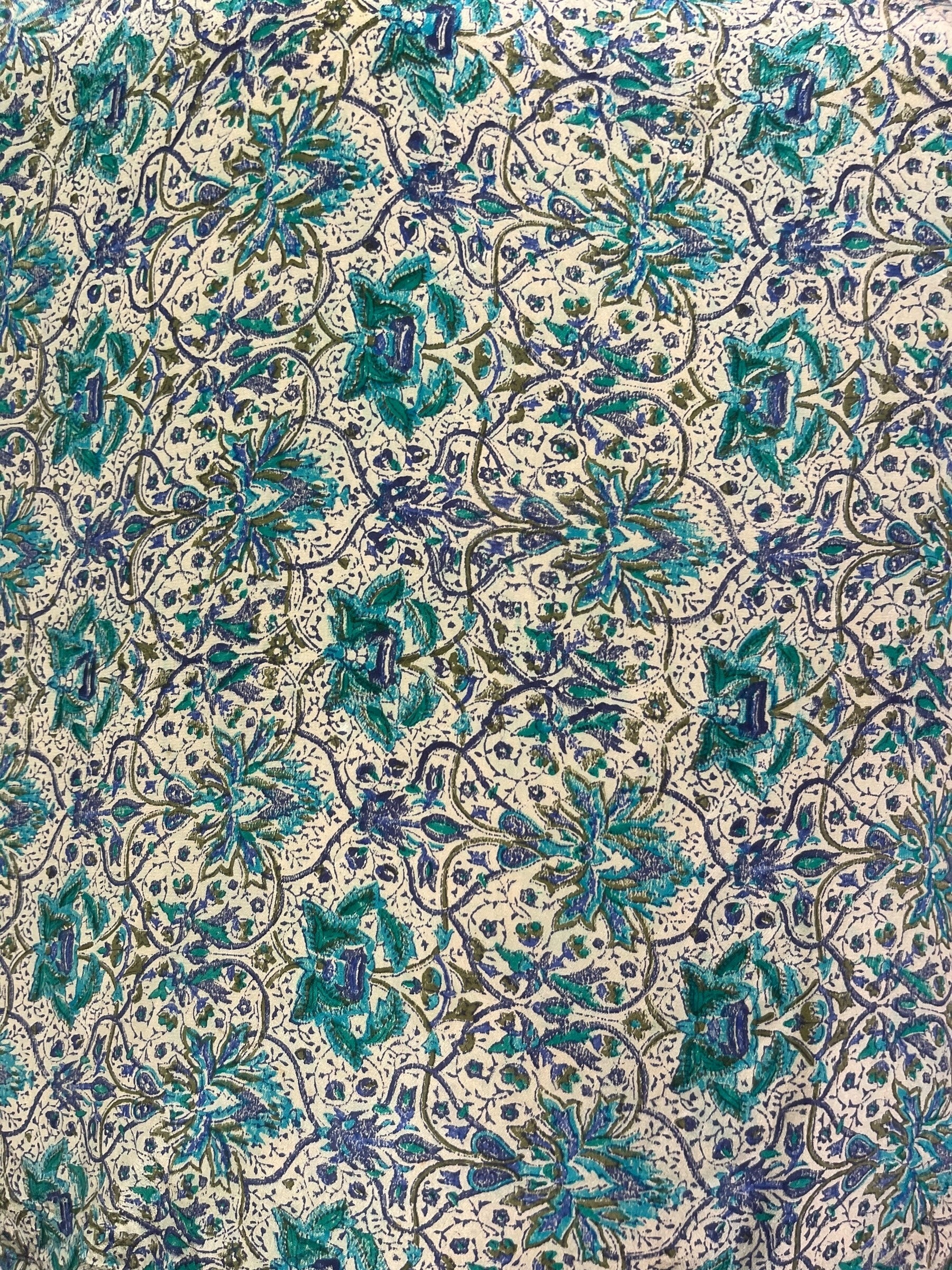 PRC6966 Avatar Pure Silk Side Slit Top