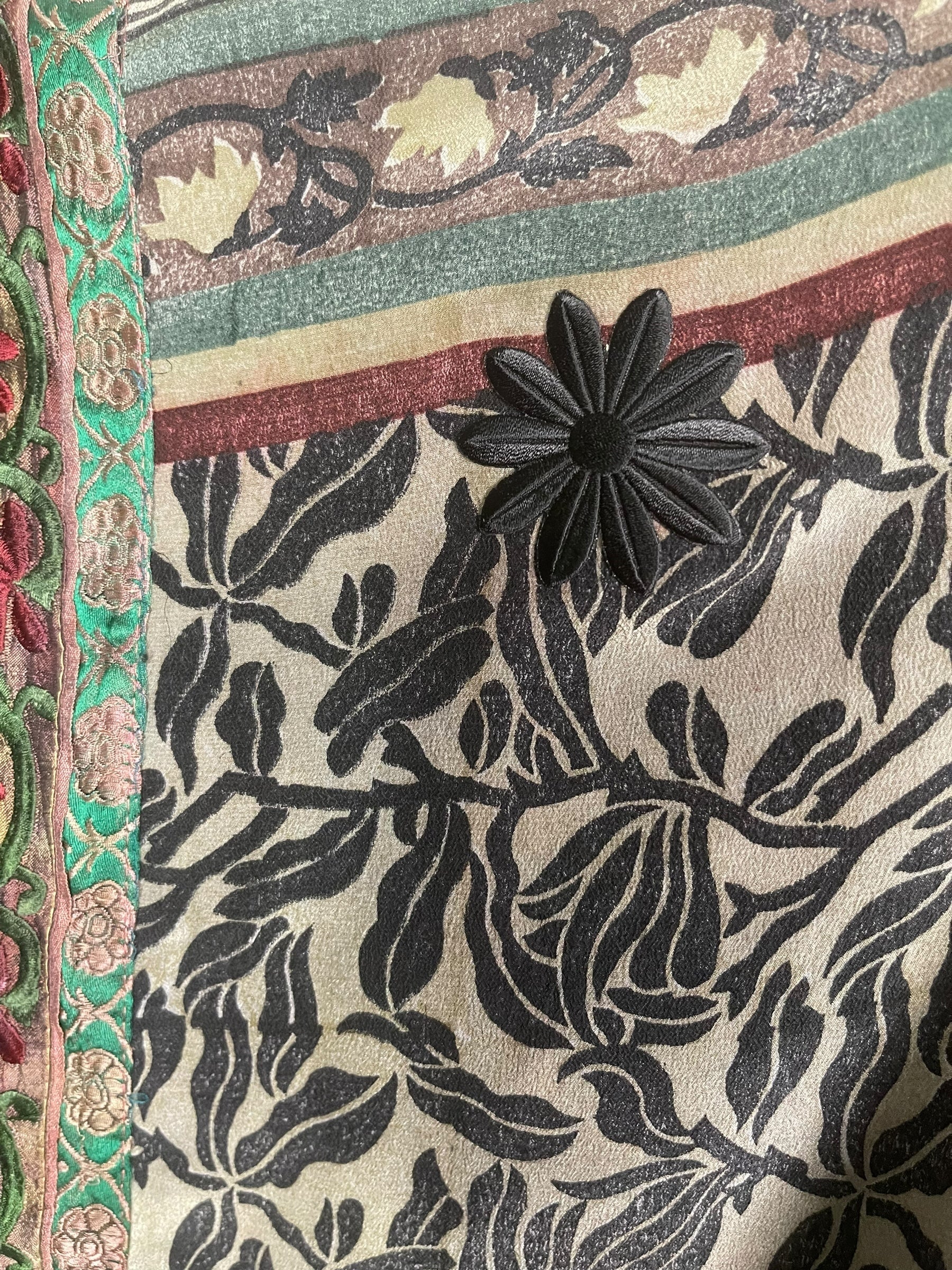 PRC8506 Avatar Pure Silk Hi Lo Top