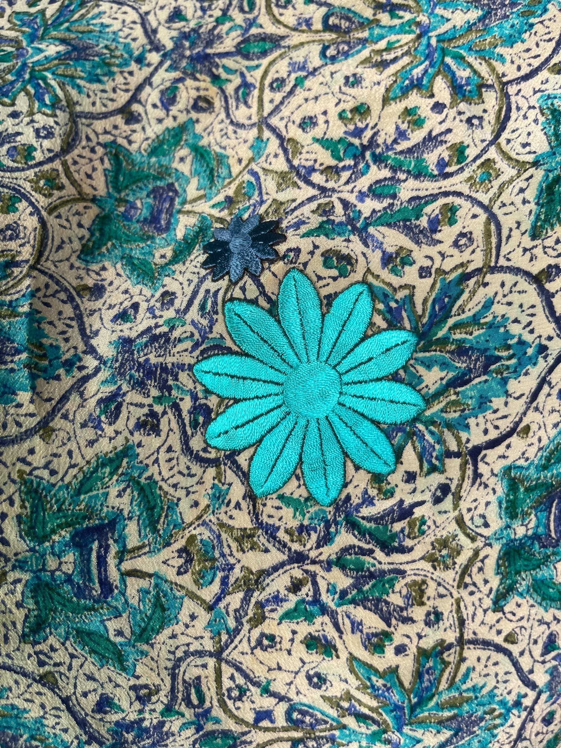 PRC6966 Avatar Pure Silk Side Slit Top