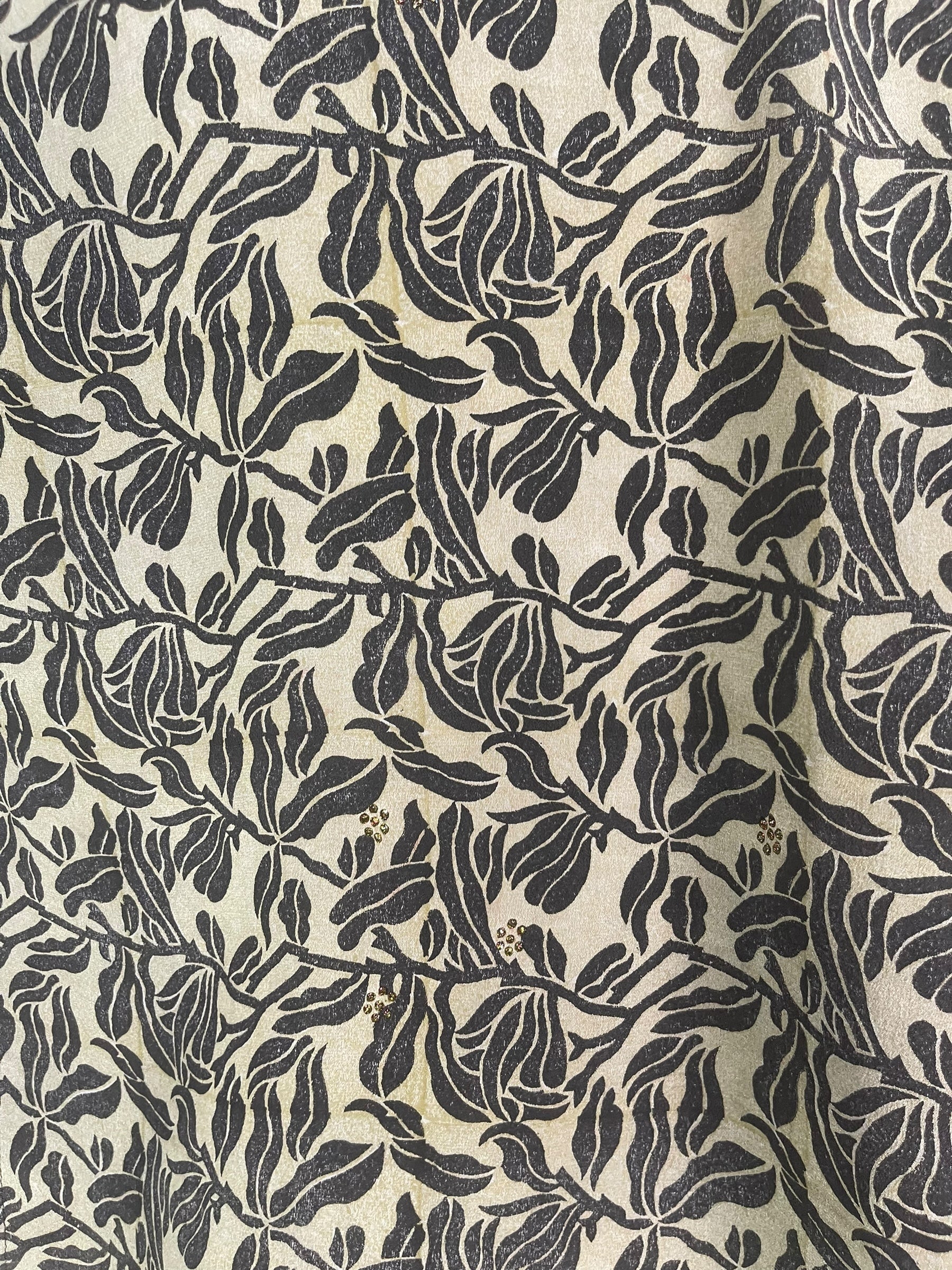 PREVIEW PRC8506 Avatar Pure Silk Side Slit Top by FEBRUARY2026 – Handmade ethical Side Slit Top from sariKNOTsari using upcycled silk. Designed in Canada for travel and slow fashion, loved from Toronto to LA to Sydney.