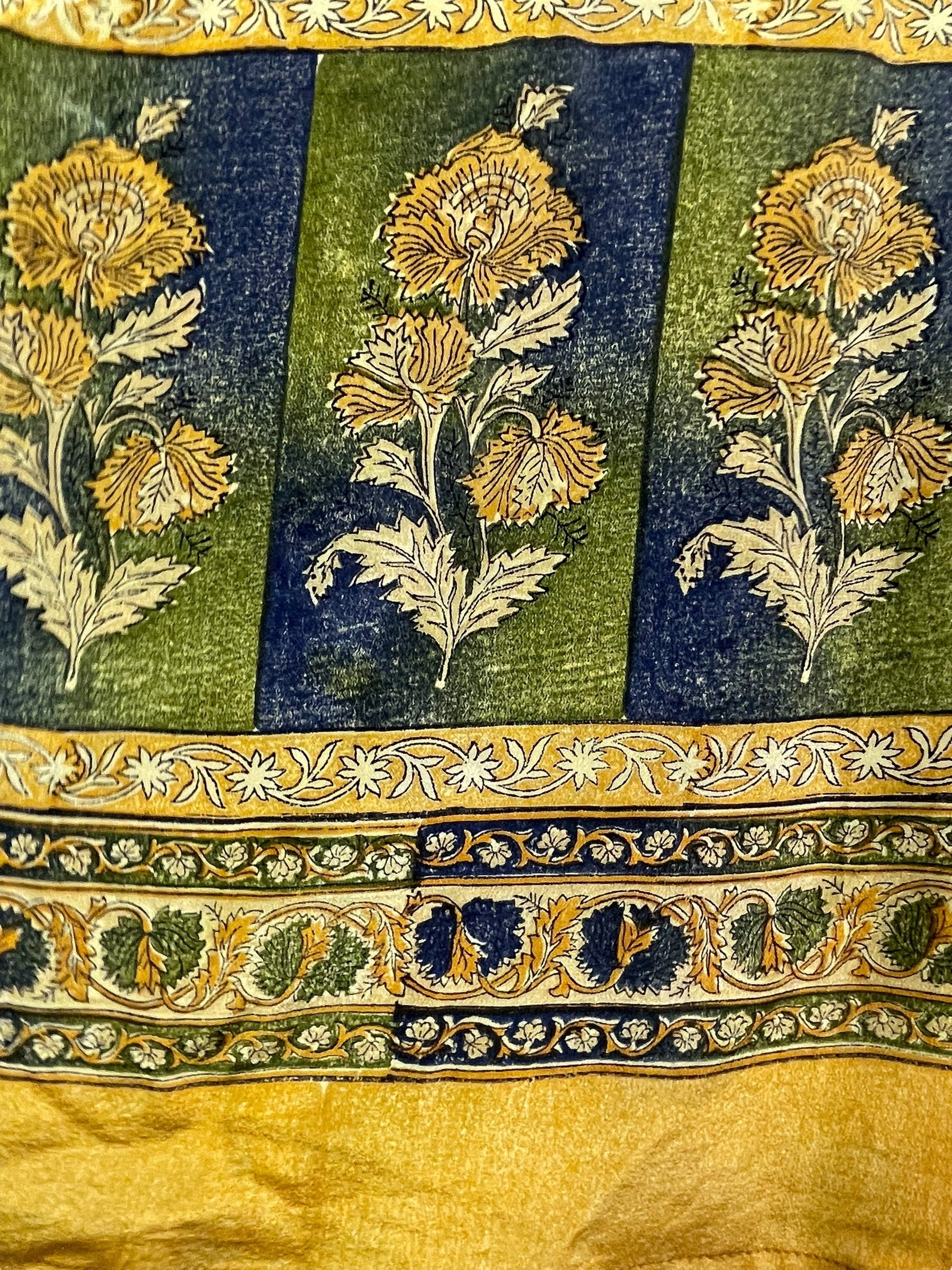 PRC7773 Avatar Pure Silk Midi Length Kaftan