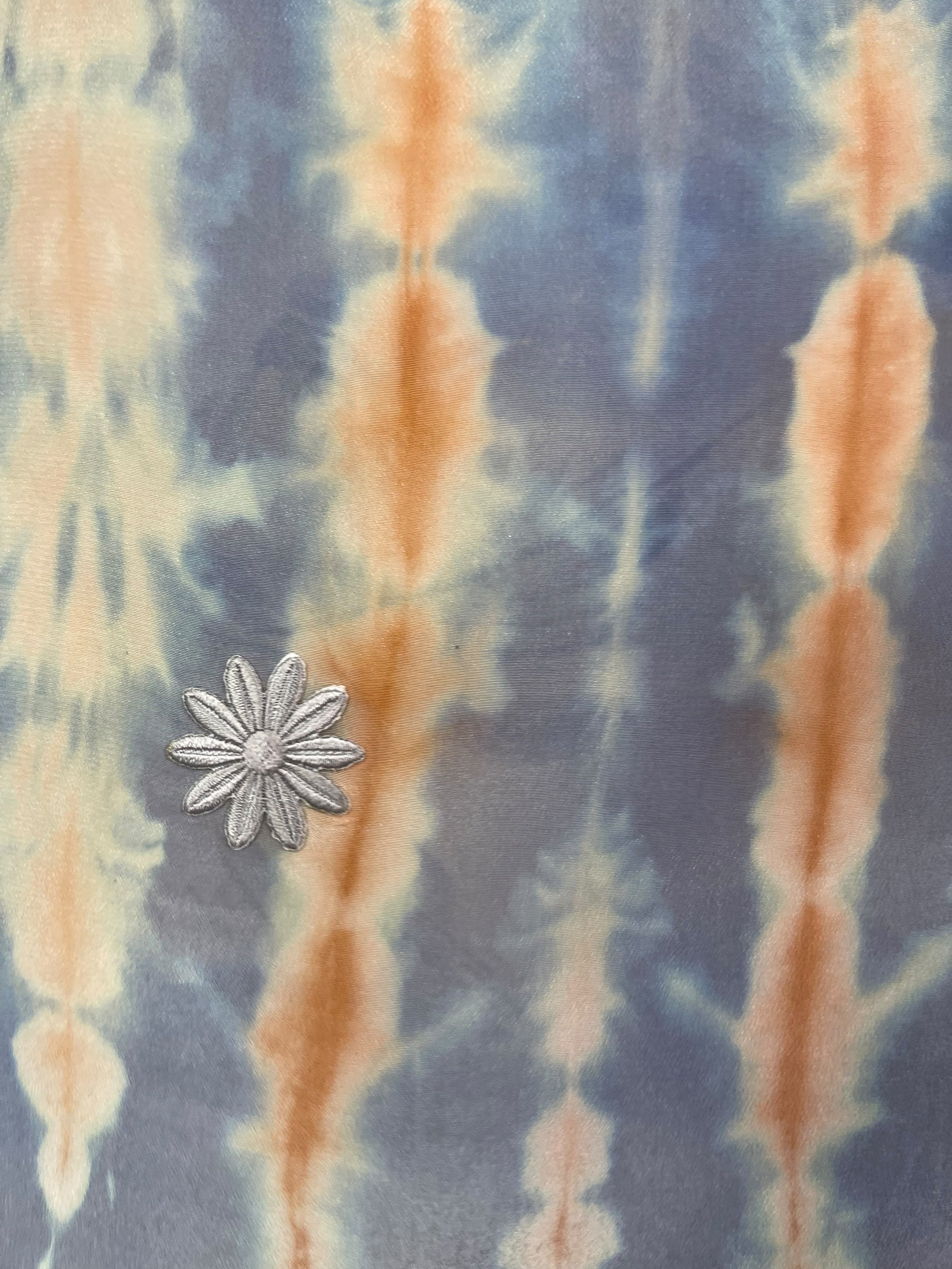 PREVIEW PRC8557 Avatar Pure Silk Side Slit Top by FEBRUARY2026 – Handmade ethical Side Slit Top from sariKNOTsari using upcycled silk. Designed in Canada for travel and slow fashion, loved from Toronto to LA to Sydney.