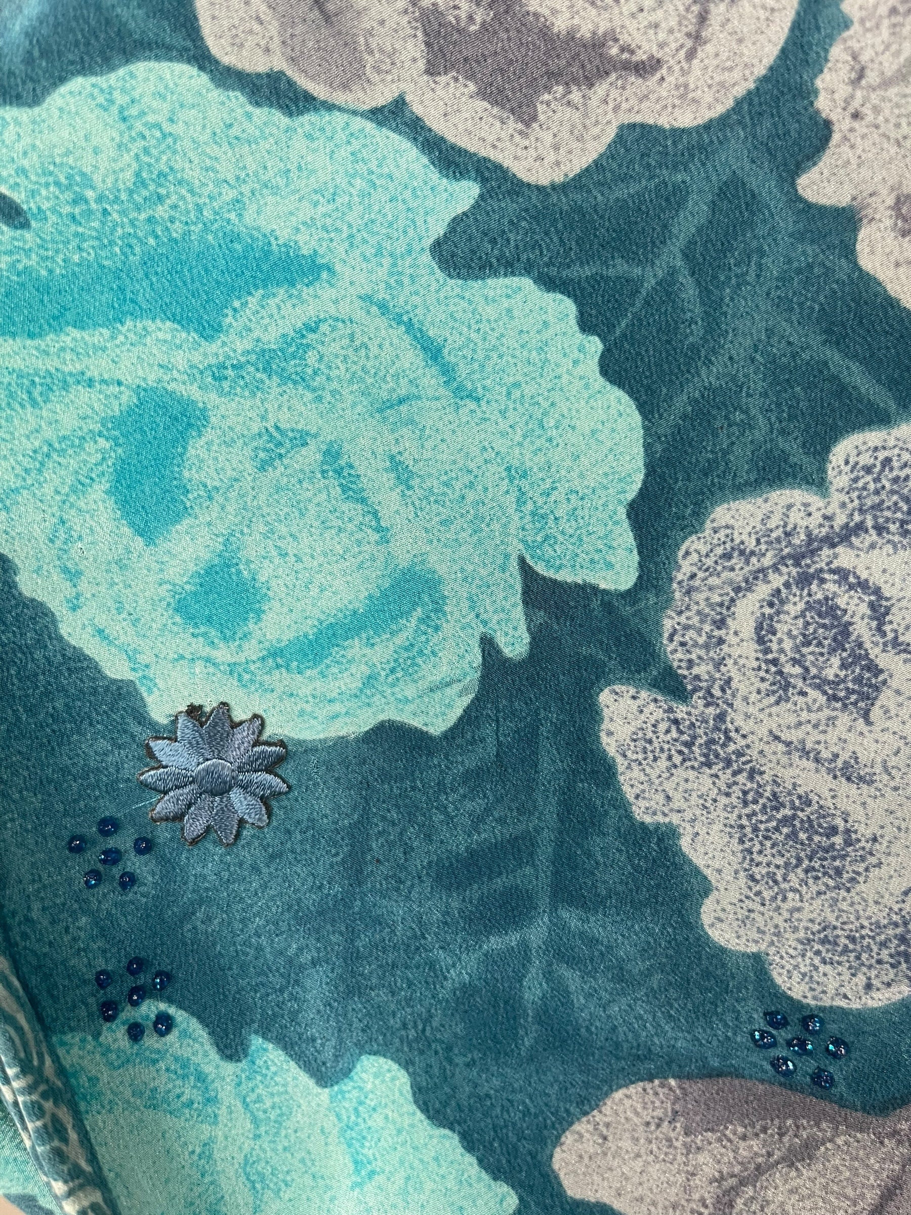 PRC8084 Avatar Pure Silk Cardigan