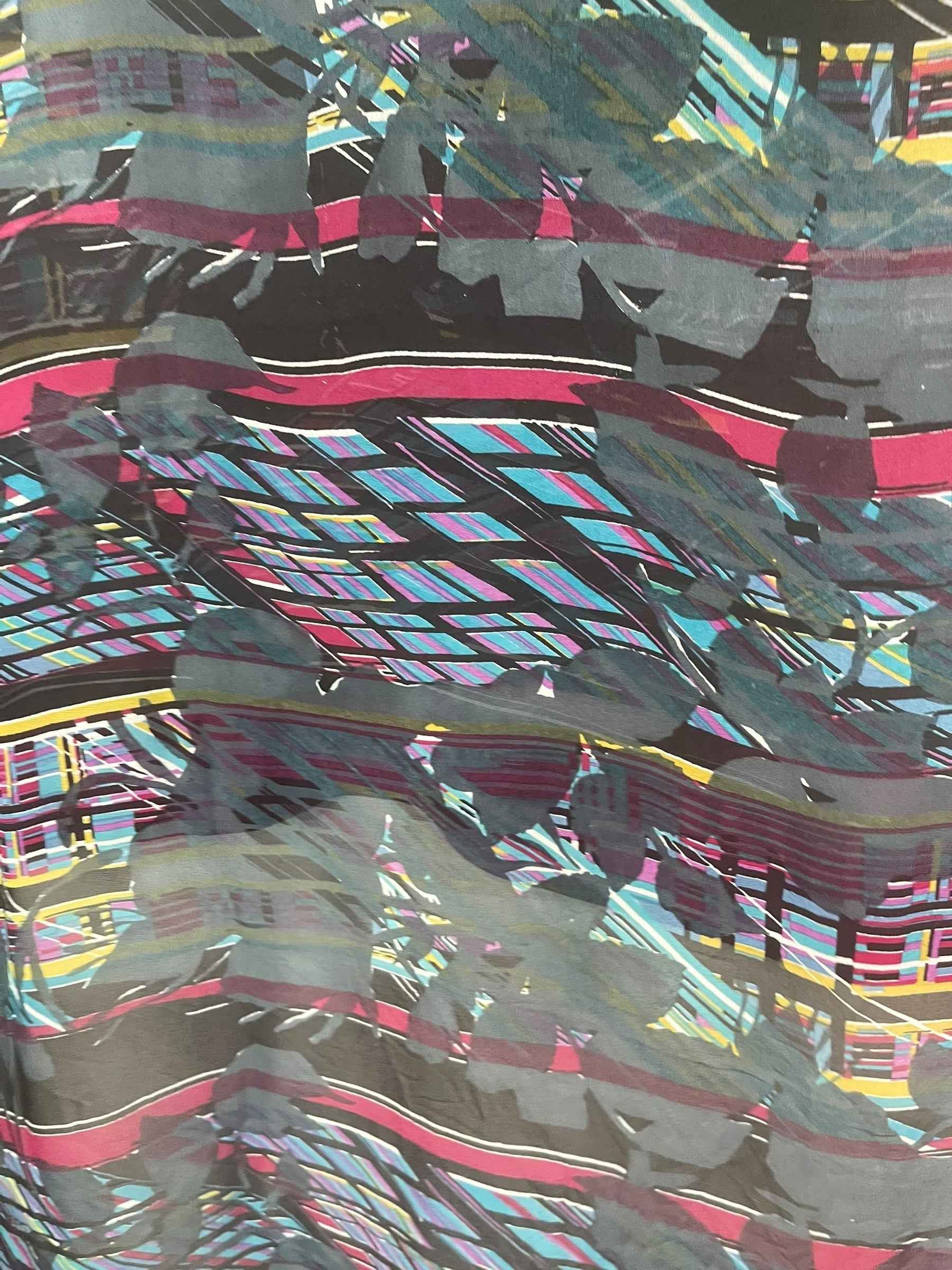 PRG8518 Avatar Pure Silk Hi Lo Top