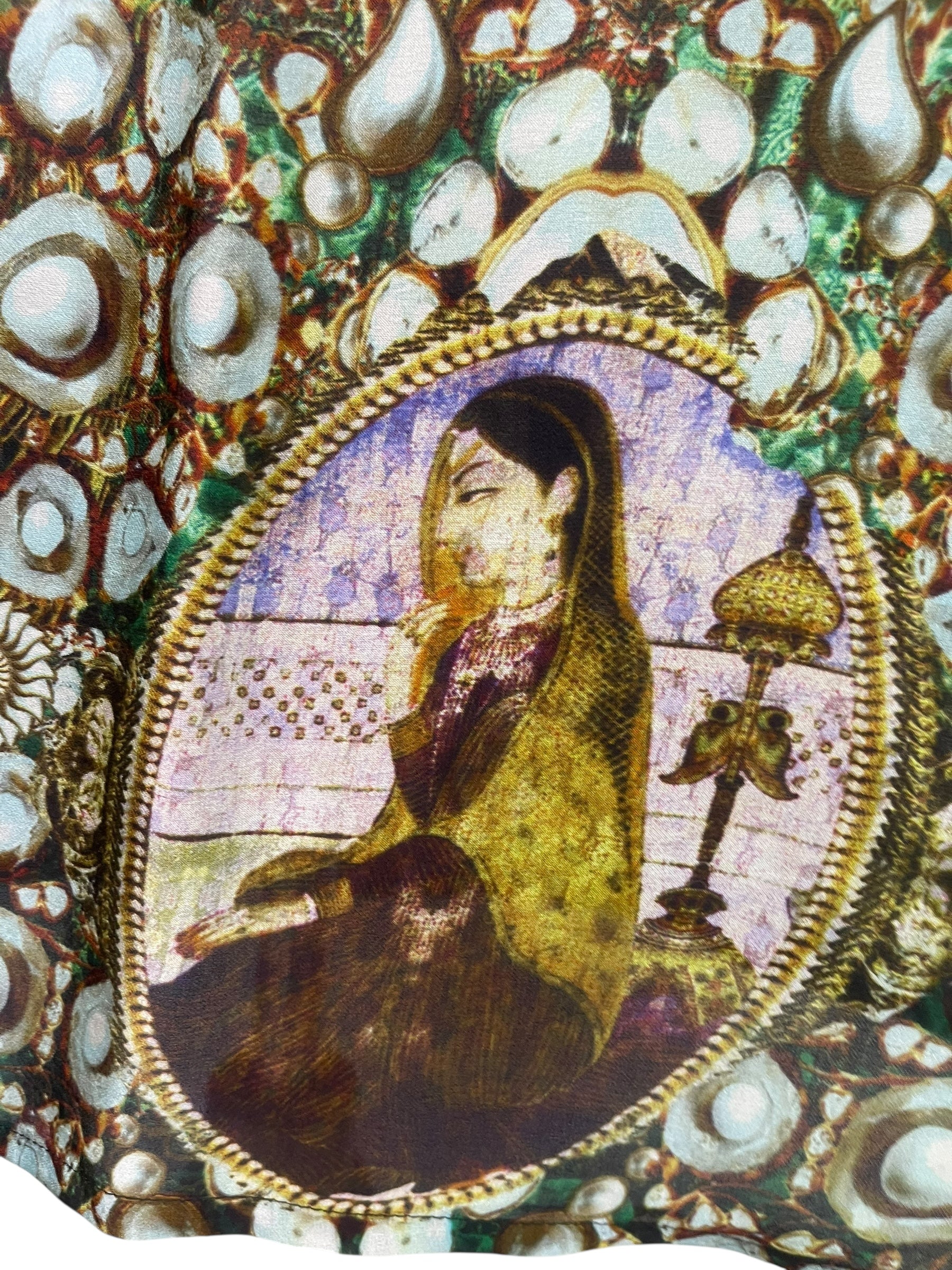 PREVIEW PRC8591 Avatar Pure Silk Midi Length Kaftan by MARCH2026 – Handmade ethical Midi Length Kaftan from sariKNOTsari using upcycled silk. Designed in Canada for travel and slow fashion, loved from Toronto to LA to Sydney. Featuring Zsiska, Bryn Walker and Artisan Leather coats by Rejean Pepin, Pepin designs