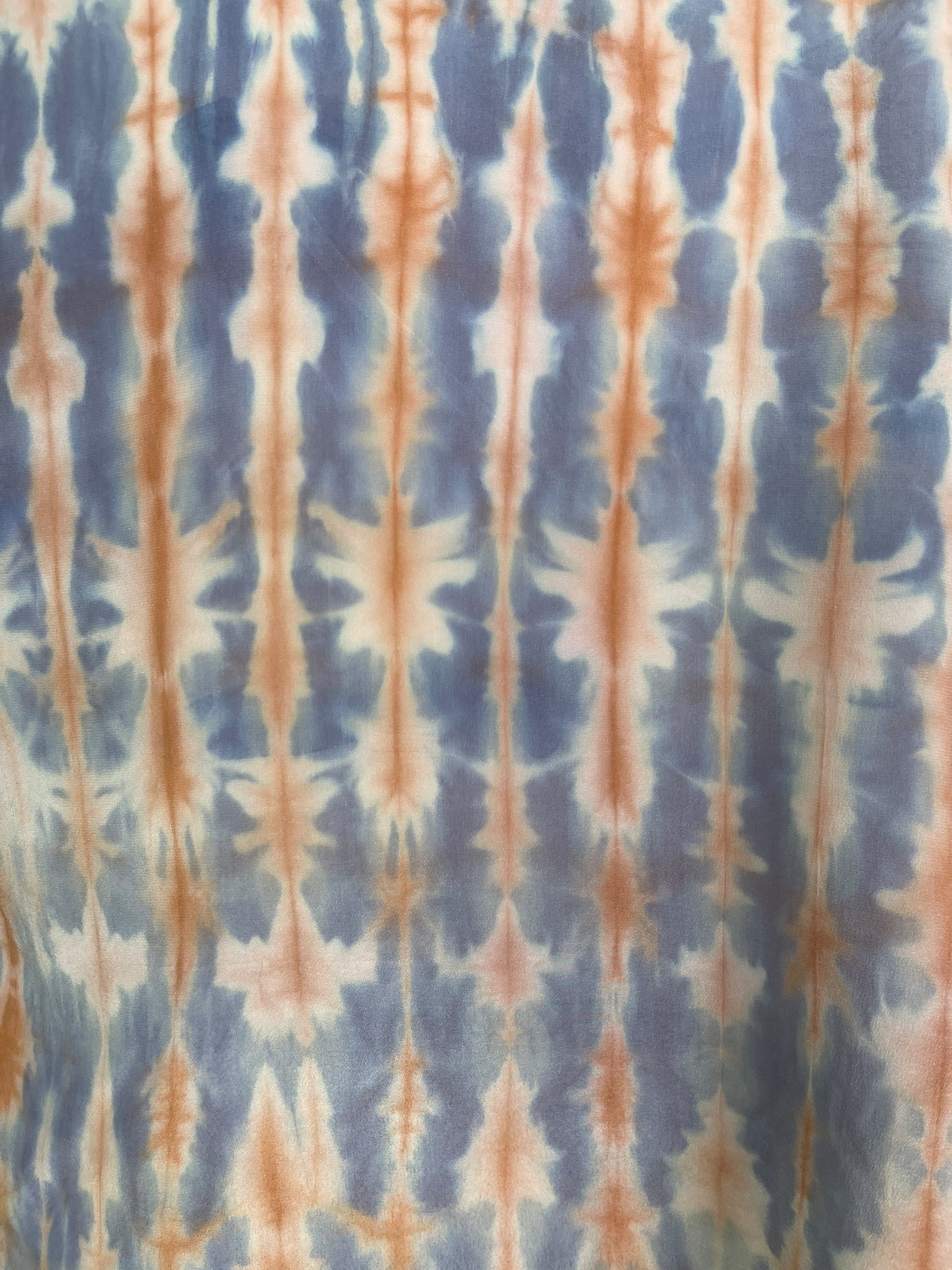 PREVIEW PRC8557 Avatar Pure Silk Side Slit Top by FEBRUARY2026 – Handmade ethical Side Slit Top from sariKNOTsari using upcycled silk. Designed in Canada for travel and slow fashion, loved from Toronto to LA to Sydney.