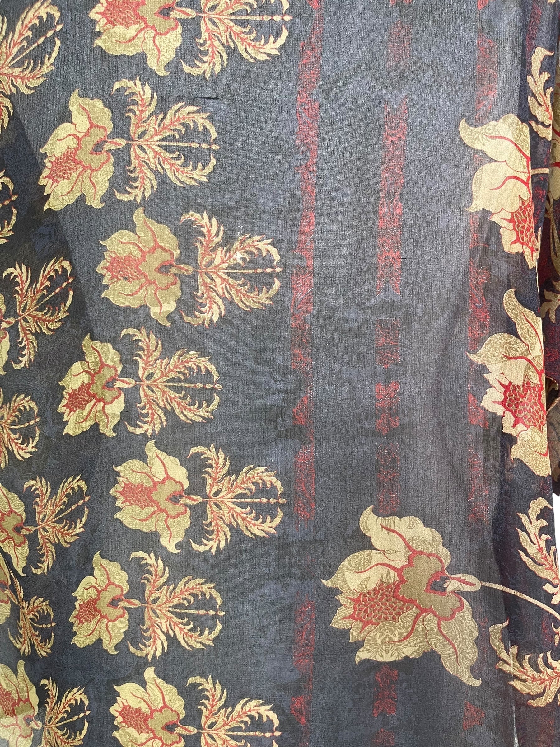 PRG8036 Sheer Avatar Pure Silk Side Slit Top