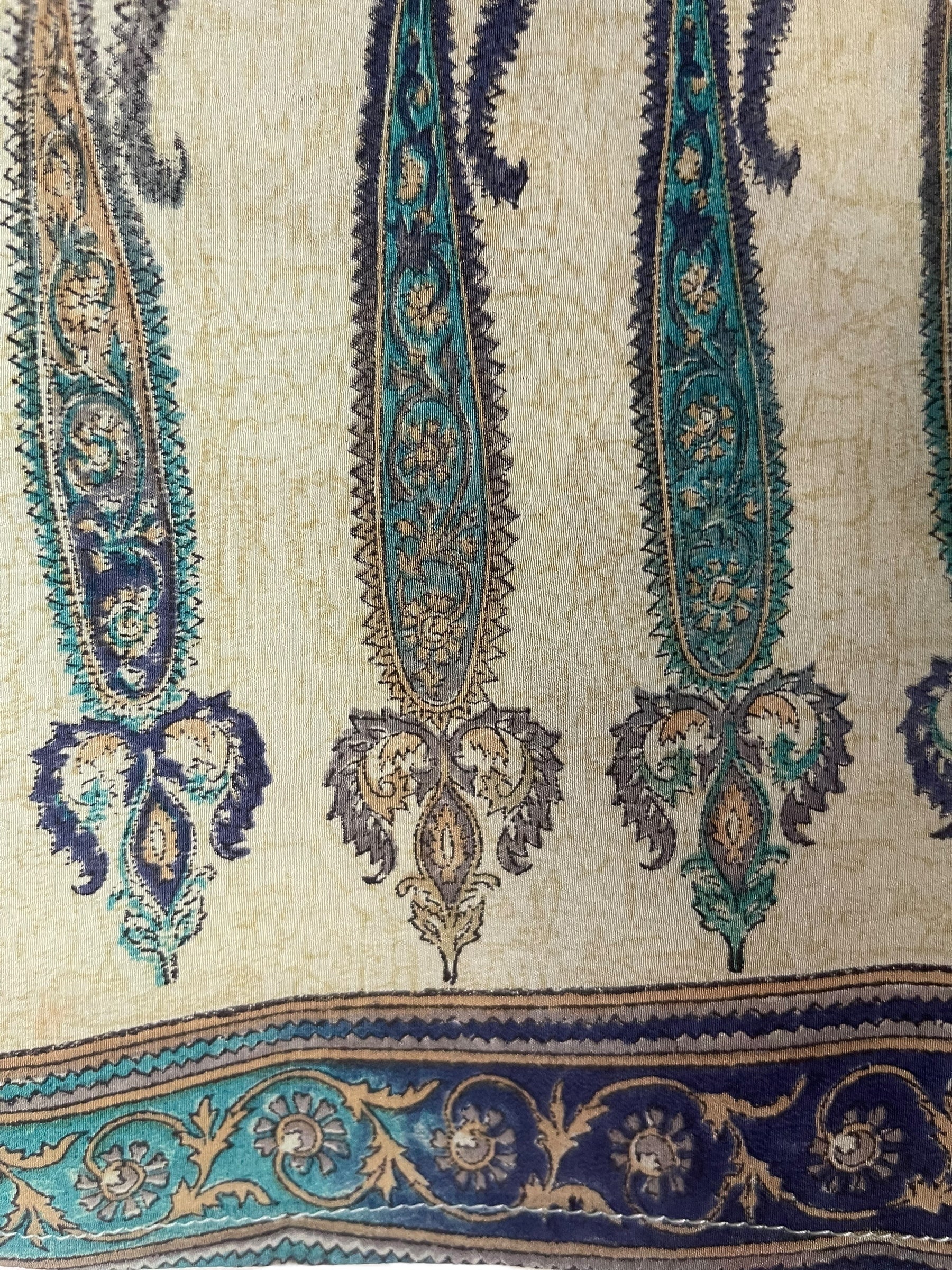 PREVIEW PRC8186 Avatar Pure Silk Versatile Vest by FEBRUARY2026 – Handmade ethical Vest from sariKNOTsari using upcycled silk. Designed in Canada for travel and slow fashion, loved from Toronto to LA to Sydney.