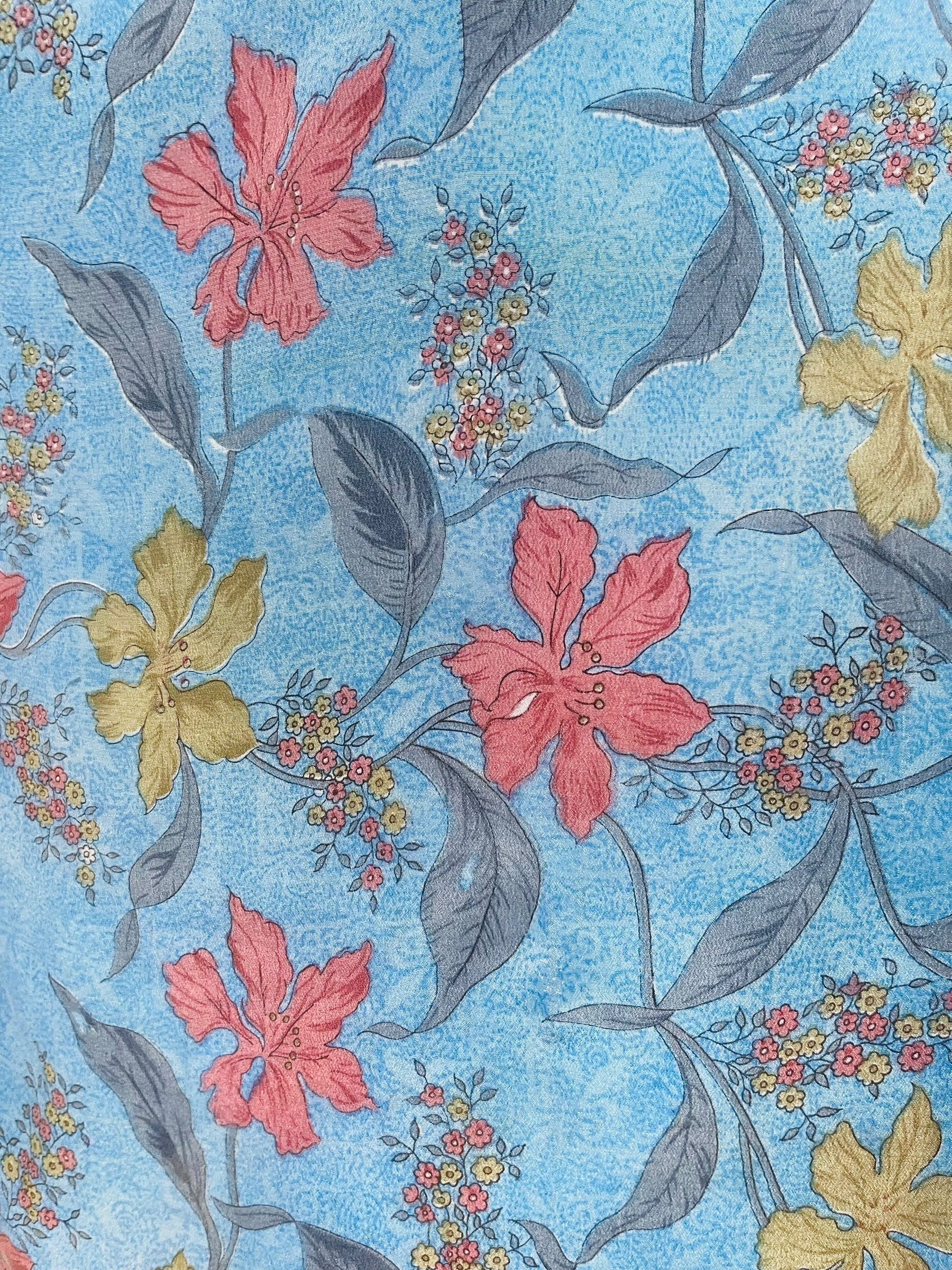 PRC6870 Wabi Sabi Pure Silk Side Slit Top