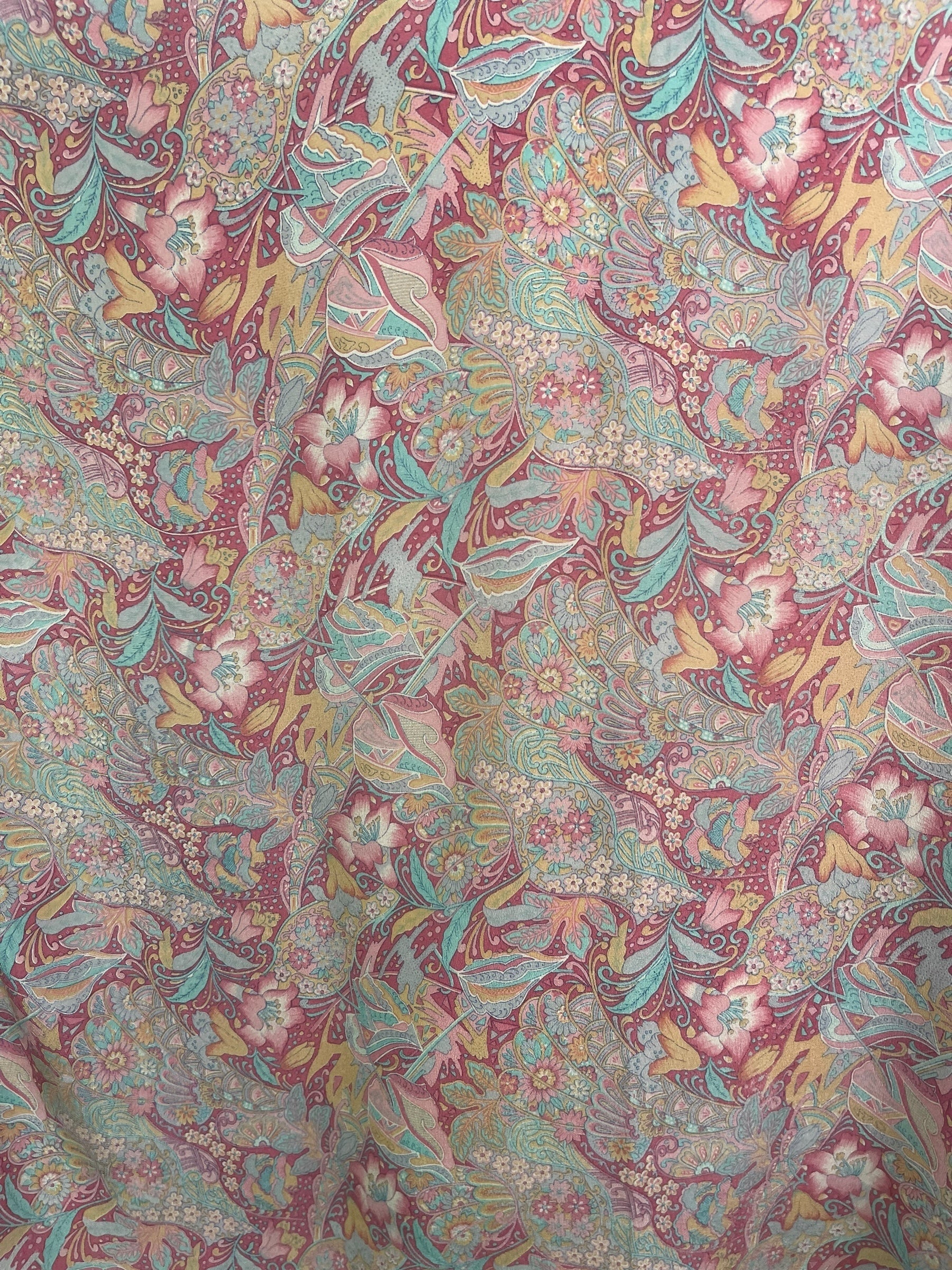 PRC8748 Avatar Pure Silk Short Kaftan Tunic with Slits by 15 FEBRUARY 2026 – Handmade ethical Short Kaftan from sariKNOTsari using upcycled silk. Designed in Canada for travel and slow fashion, loved from Toronto to LA to Sydney.