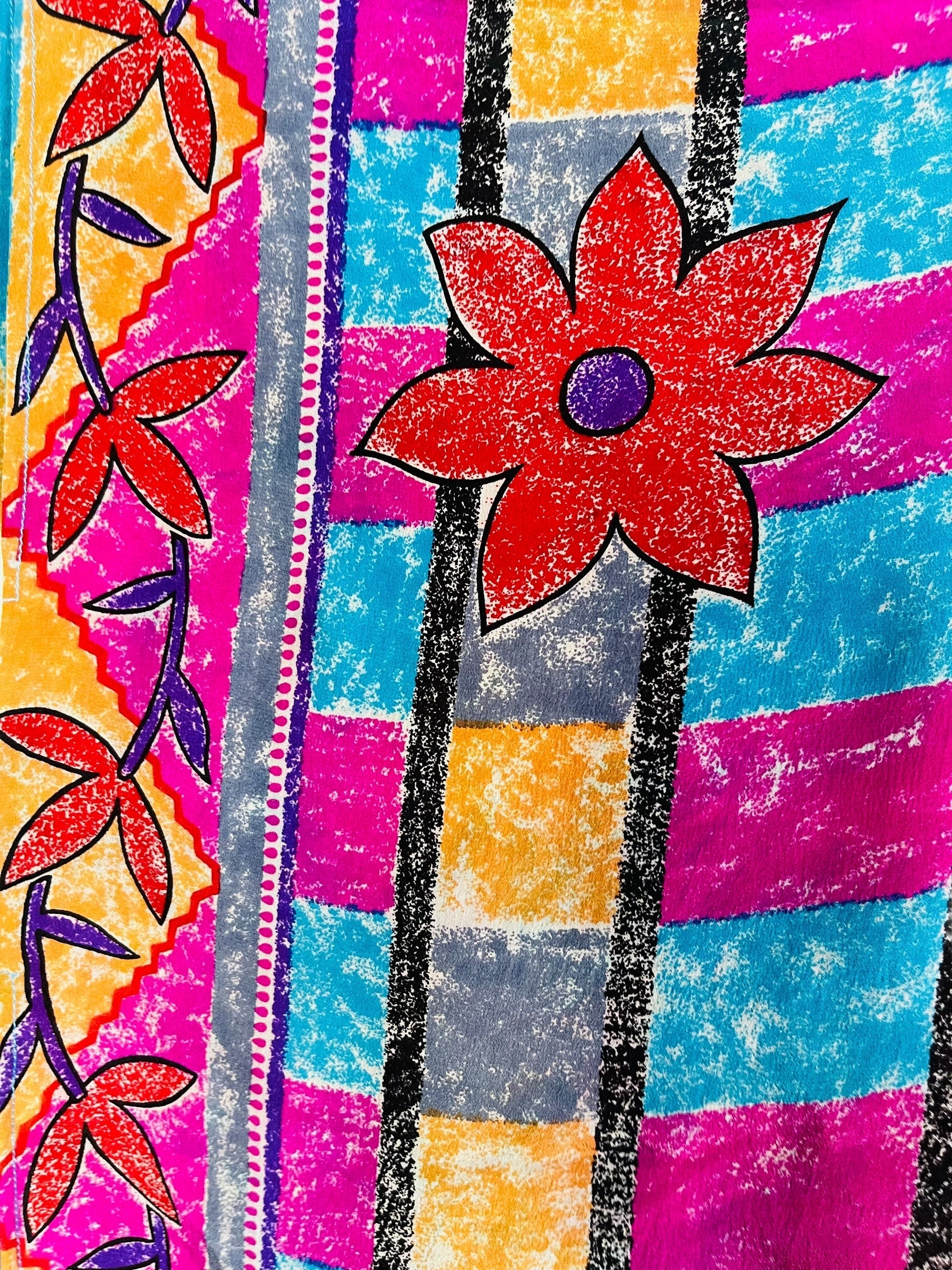 PRC7521 Avatar Pure Silk Hi Lo Top