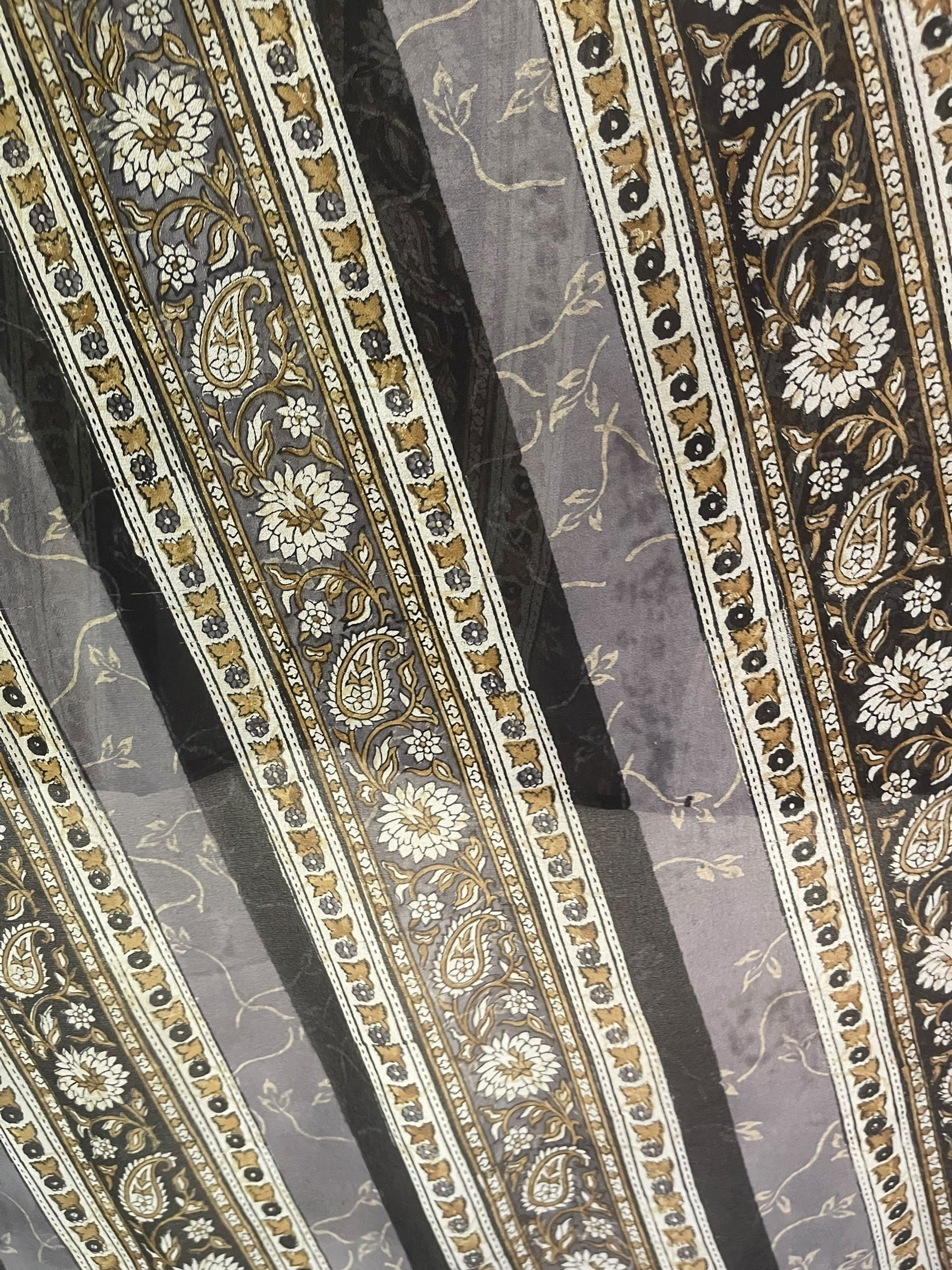 PRG8514 Sheer Wabi Sabi Pure Silk Hi Lo Top