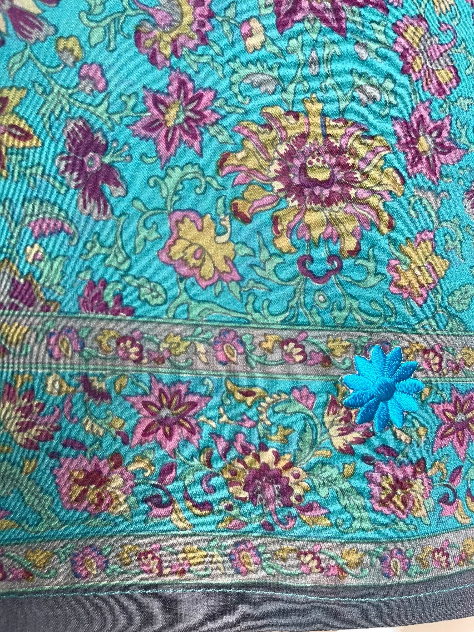 PRC7557 Avatar Pure Silk Capelet Poncho