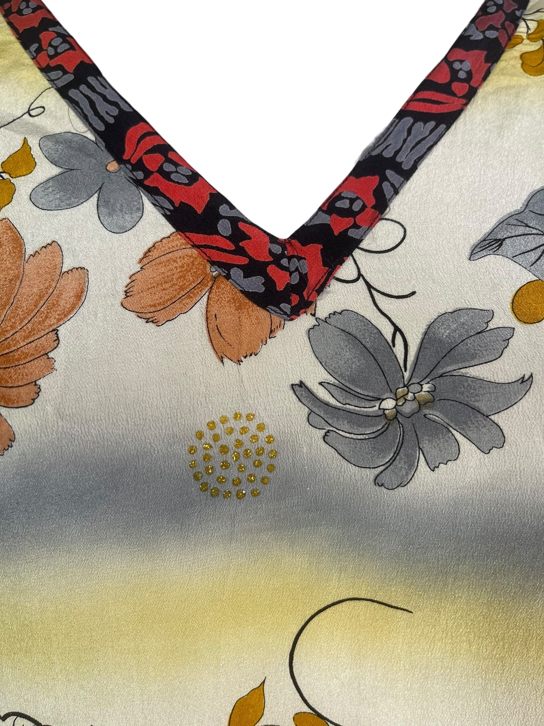 PREVIEW PRC8755  Avatar Pure Silk Long Tunic with Side Ties by MARCH2026 – Handmade ethical Side Tie Tunic from sariKNOTsari using upcycled silk. Designed in Canada for travel and slow fashion, loved from Toronto to LA to Sydney.