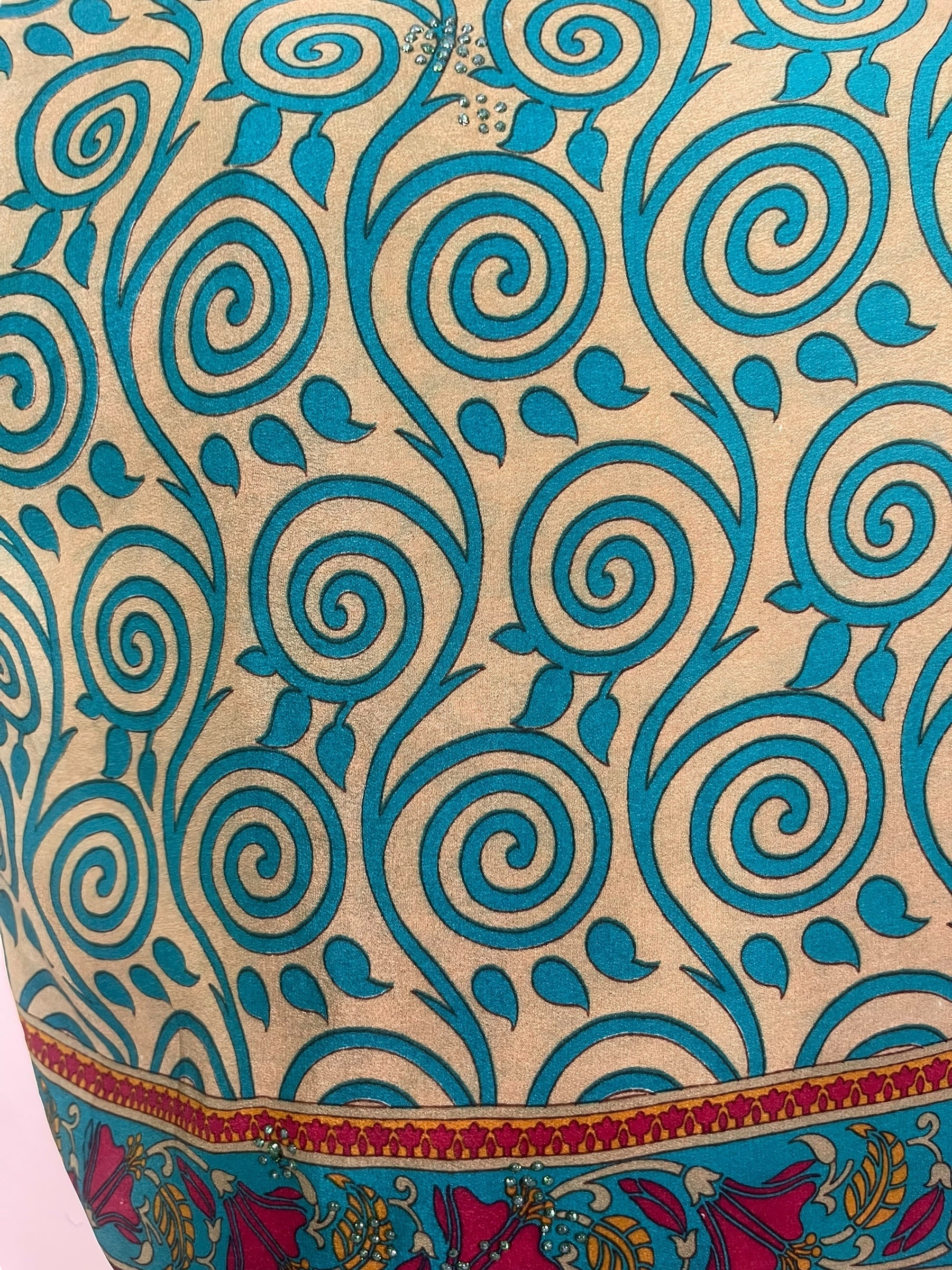 PRC7805 Avatar Pure Silk Boxy Top