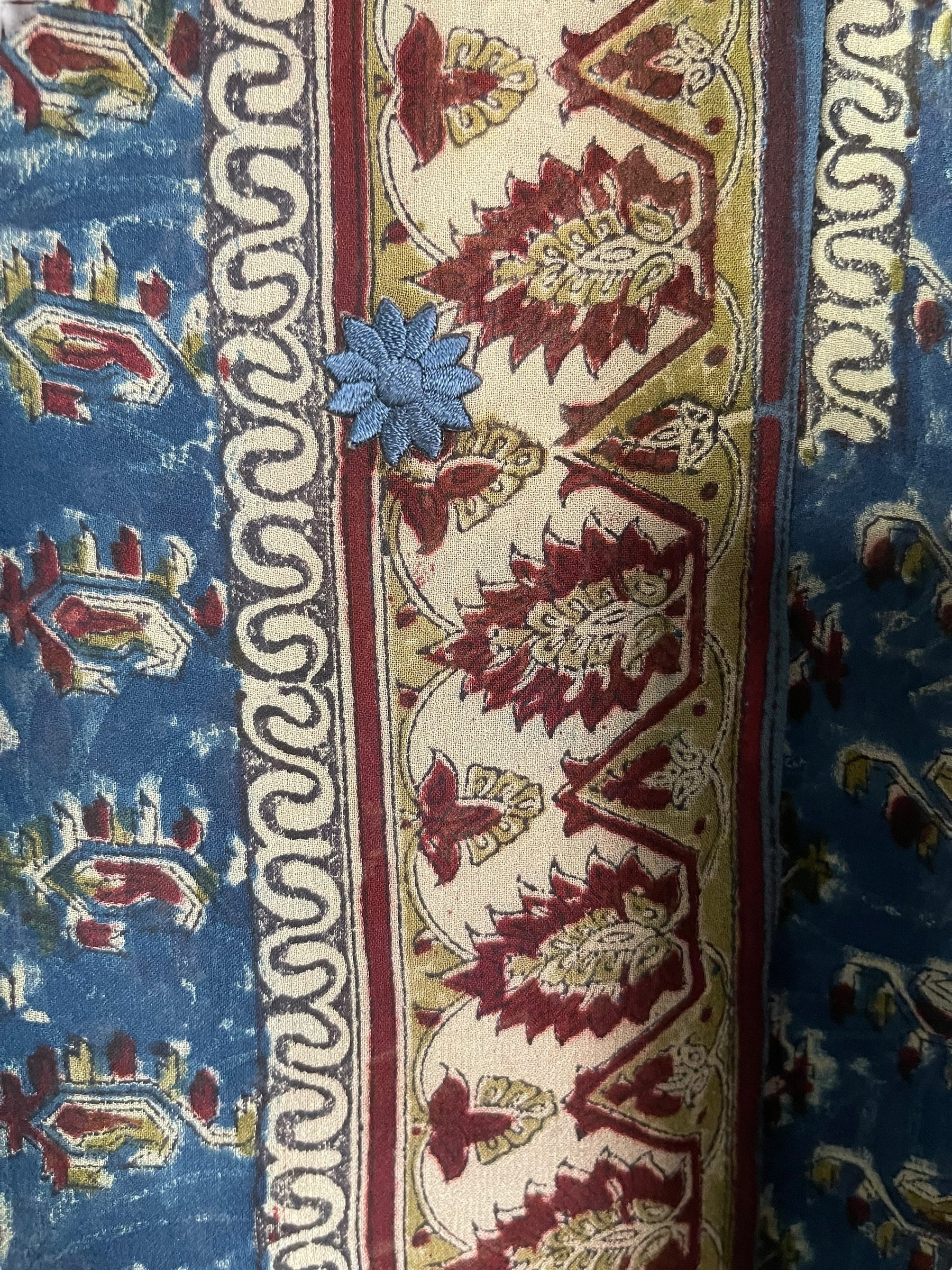 PRG8164 Sheer Avatar Pure Silk Versatile Vest