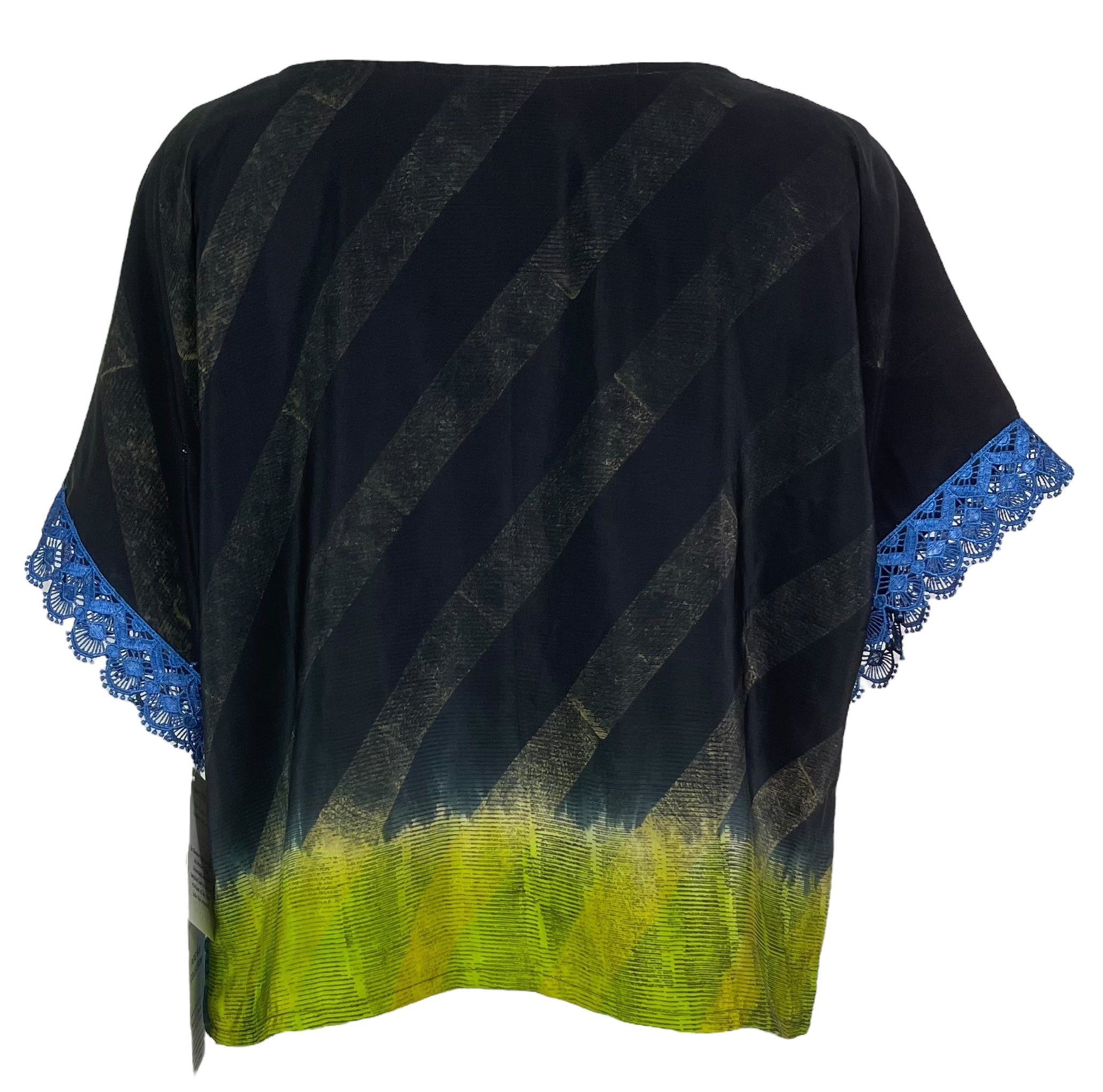 MARKETING PRC5487 Avatar Pure Silk Boxy Top by MARKETING – Handmade ethical Boxy Top from sariKNOTsari using upcycled silk. Designed in Canada for travel and slow fashion, loved from Toronto to LA to Sydney.