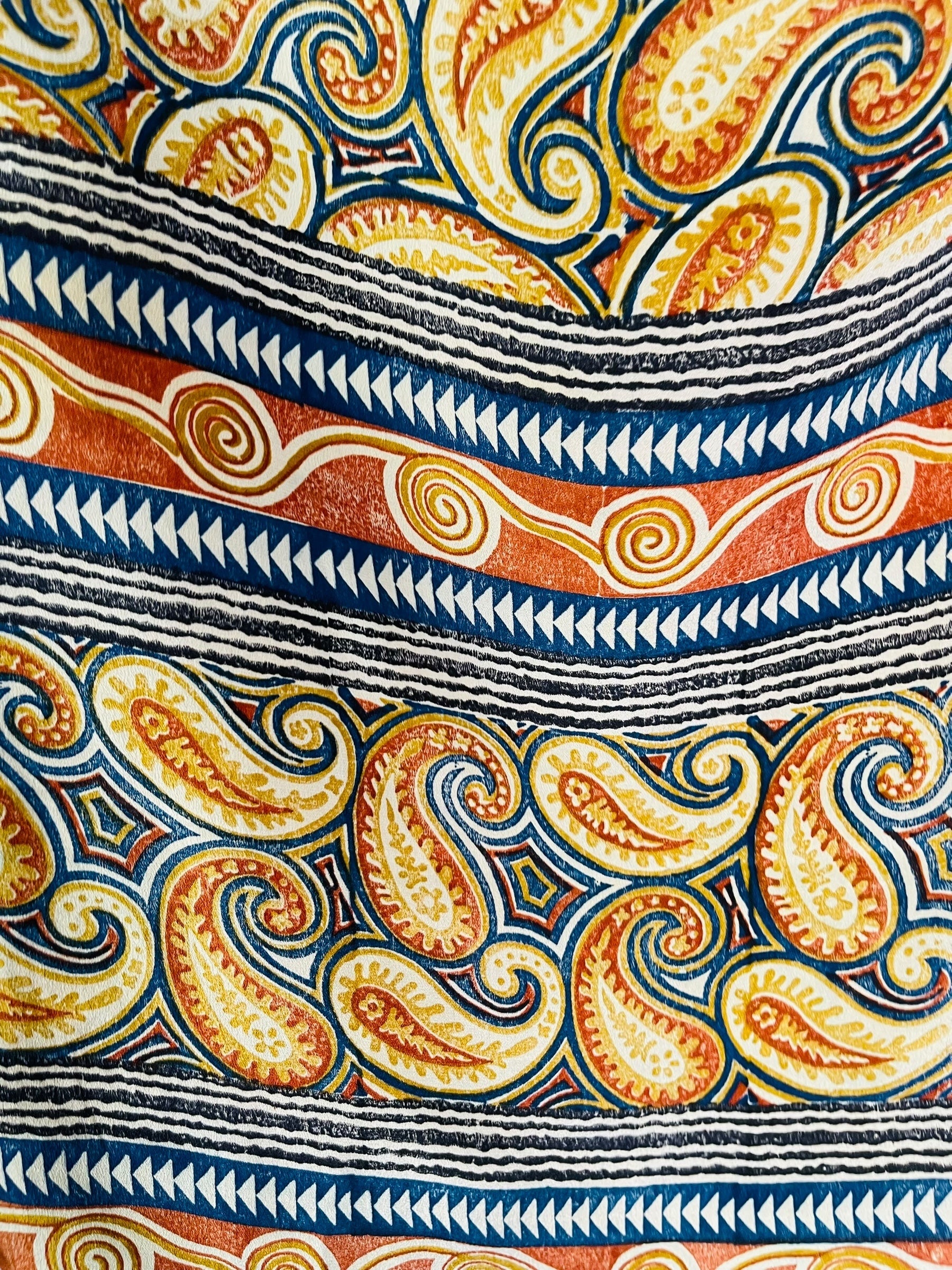 PRC7554 Avatar Pure Silk Cardigan