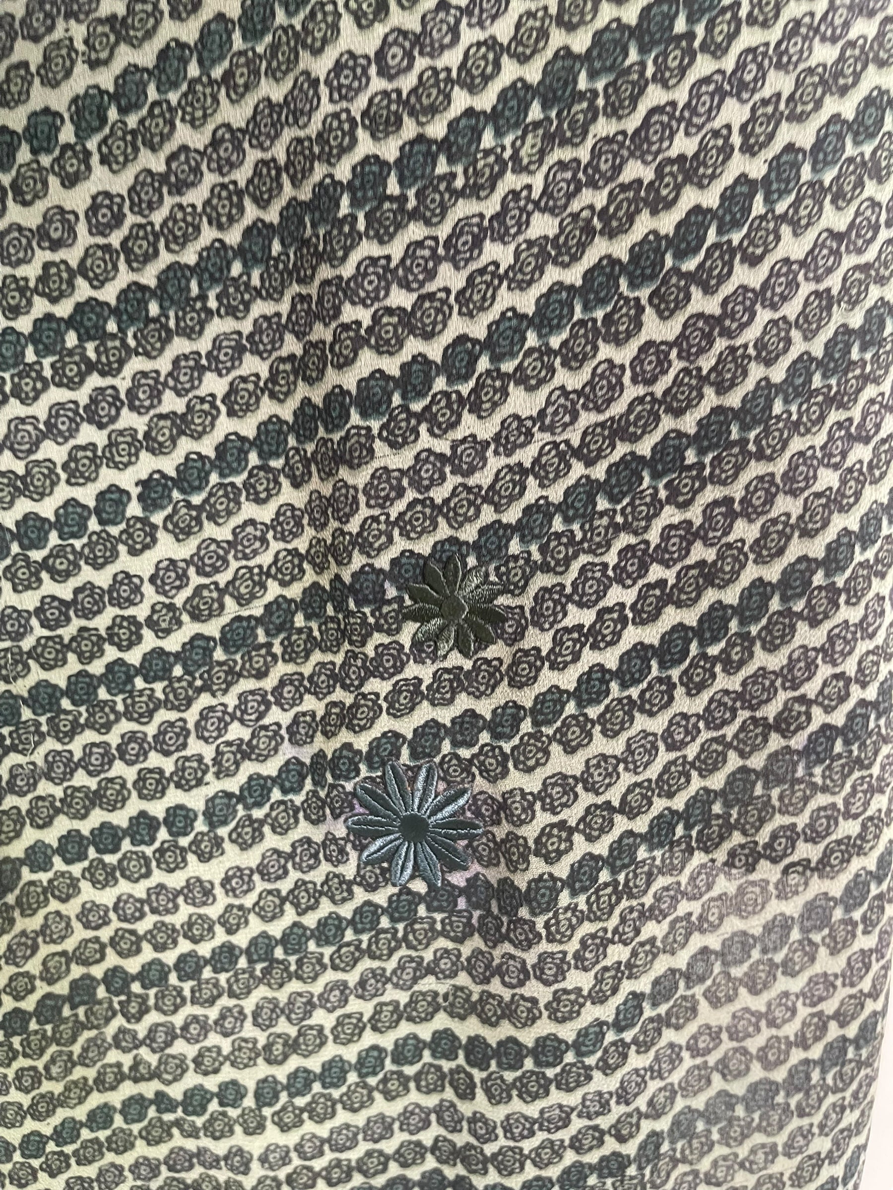 PRG7496 Sheer Wabi Sabi Pure Silk Hi Lo Top