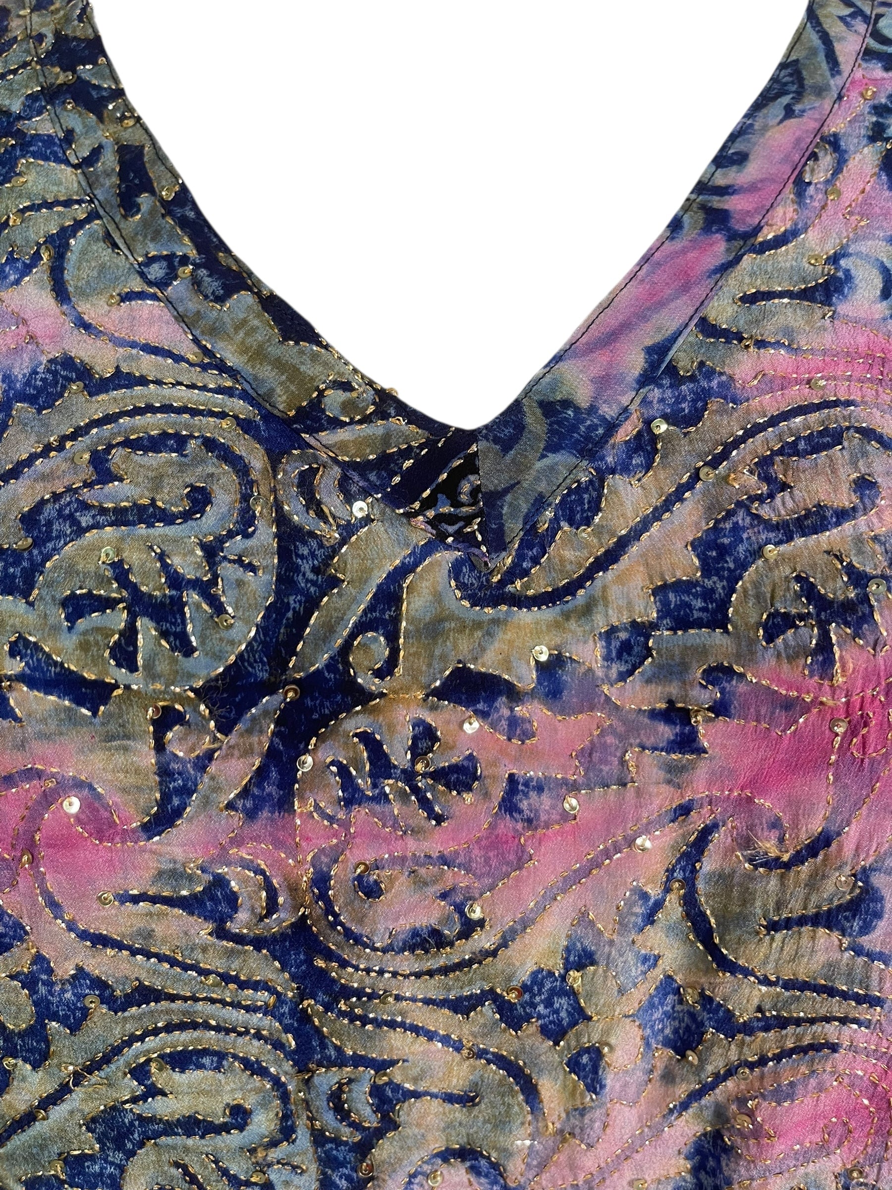 PRC8734 Avatar Pure Silk Short Kaftan Tunic with Slits by 15 FEBRUARY 2026 – Handmade ethical Short Kaftan from sariKNOTsari using upcycled silk. Designed in Canada for travel and slow fashion, loved from Toronto to LA to Sydney.