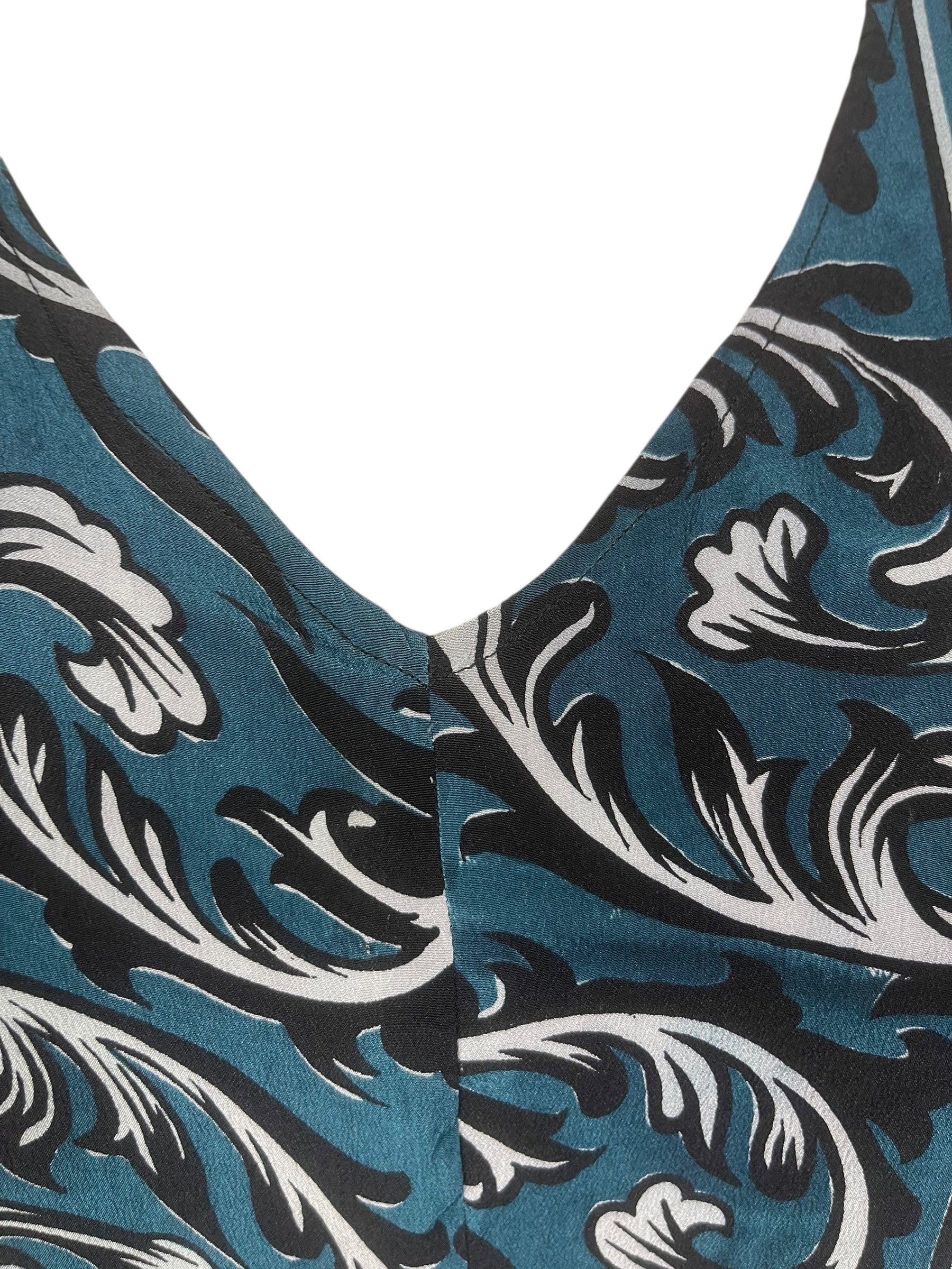 PREVIEW PRC8607 Wabi Sabi Pure Silk Waterfall Top by FEBRUARY2026 – Handmade ethical Waterfall Top from sariKNOTsari using upcycled silk. Designed in Canada for travel and slow fashion, loved from Toronto to LA to Sydney.