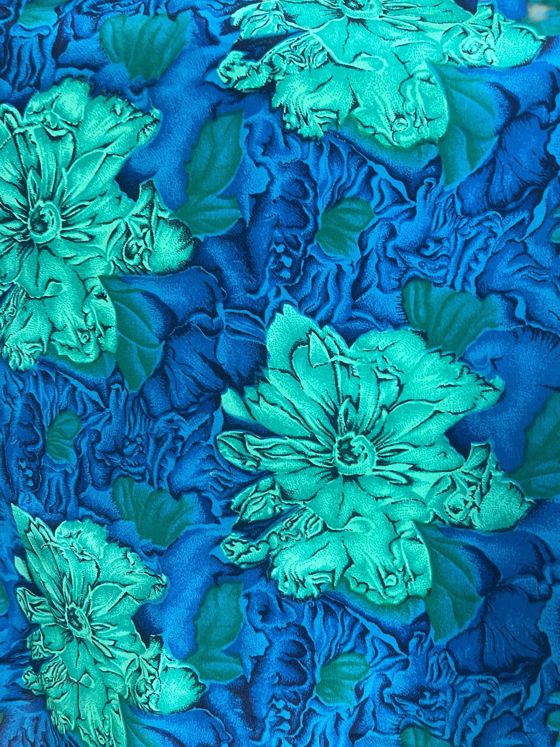 PRC7545 Avatar Pure Silk Side Slit Top