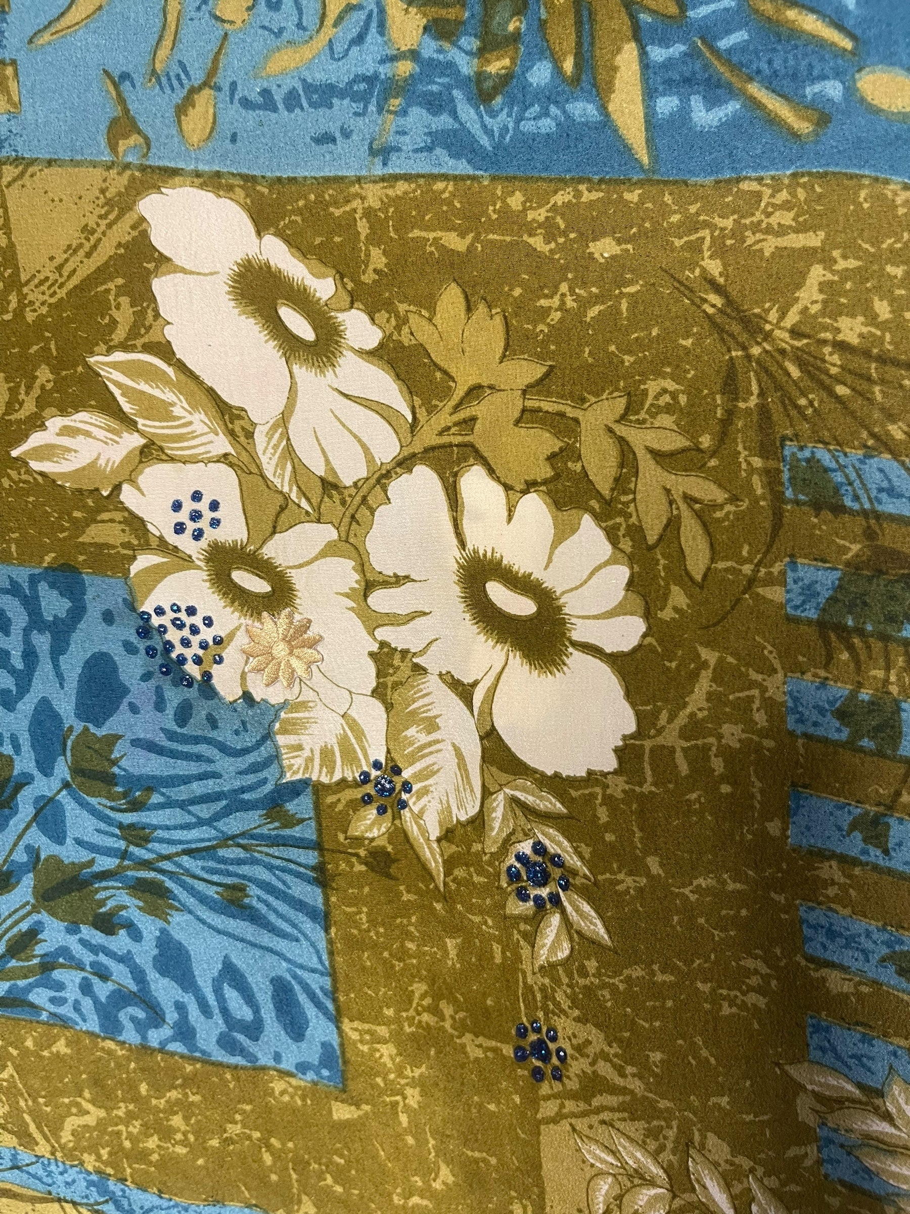 PRC8395 Avatar Pure Silk Versatile Vest