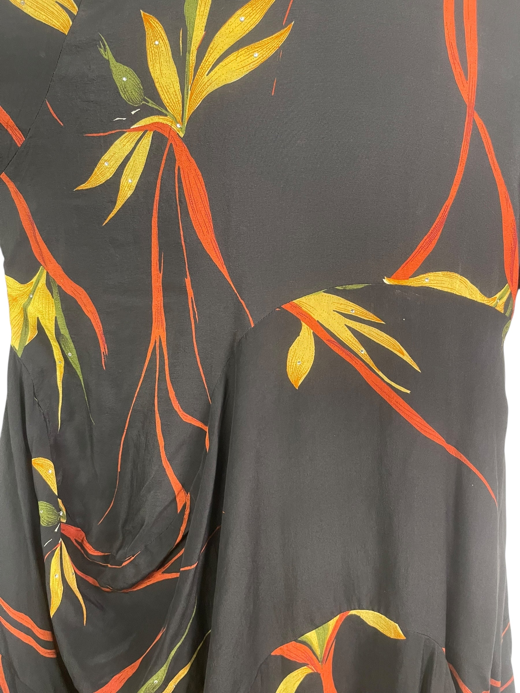 PRC8899 Wabi Sabi Sculptural Silk Long Tunic Dress by 15 FEBRUARY 2026 – Handmade ethical Sculptural Dress from sariKNOTsari using upcycled silk. Designed in Canada for travel and slow fashion, loved from Toronto to LA to Sydney.