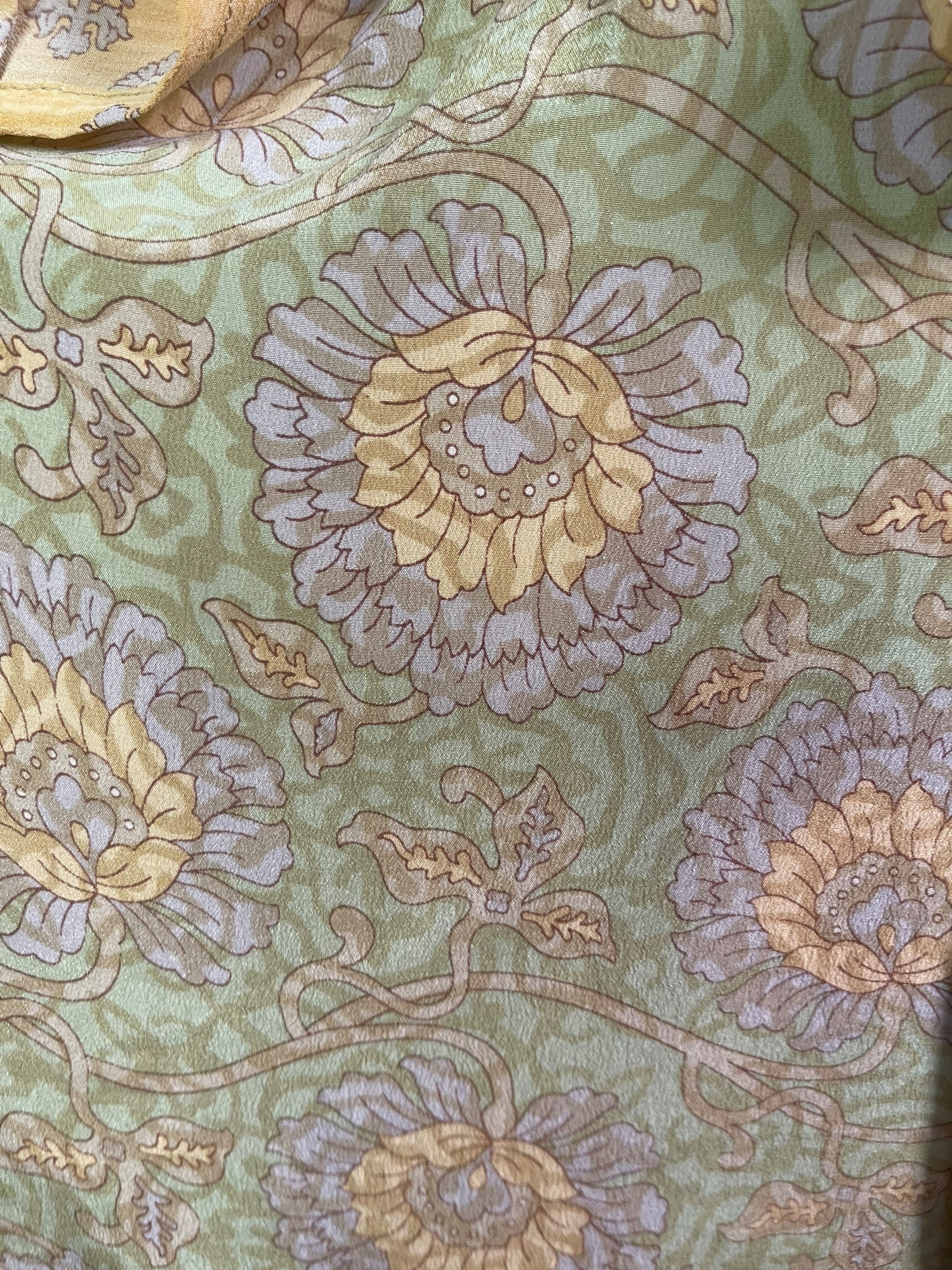 PRC7852 Avatar Pure Silk Kimono-Sleeved Jacket with Belt