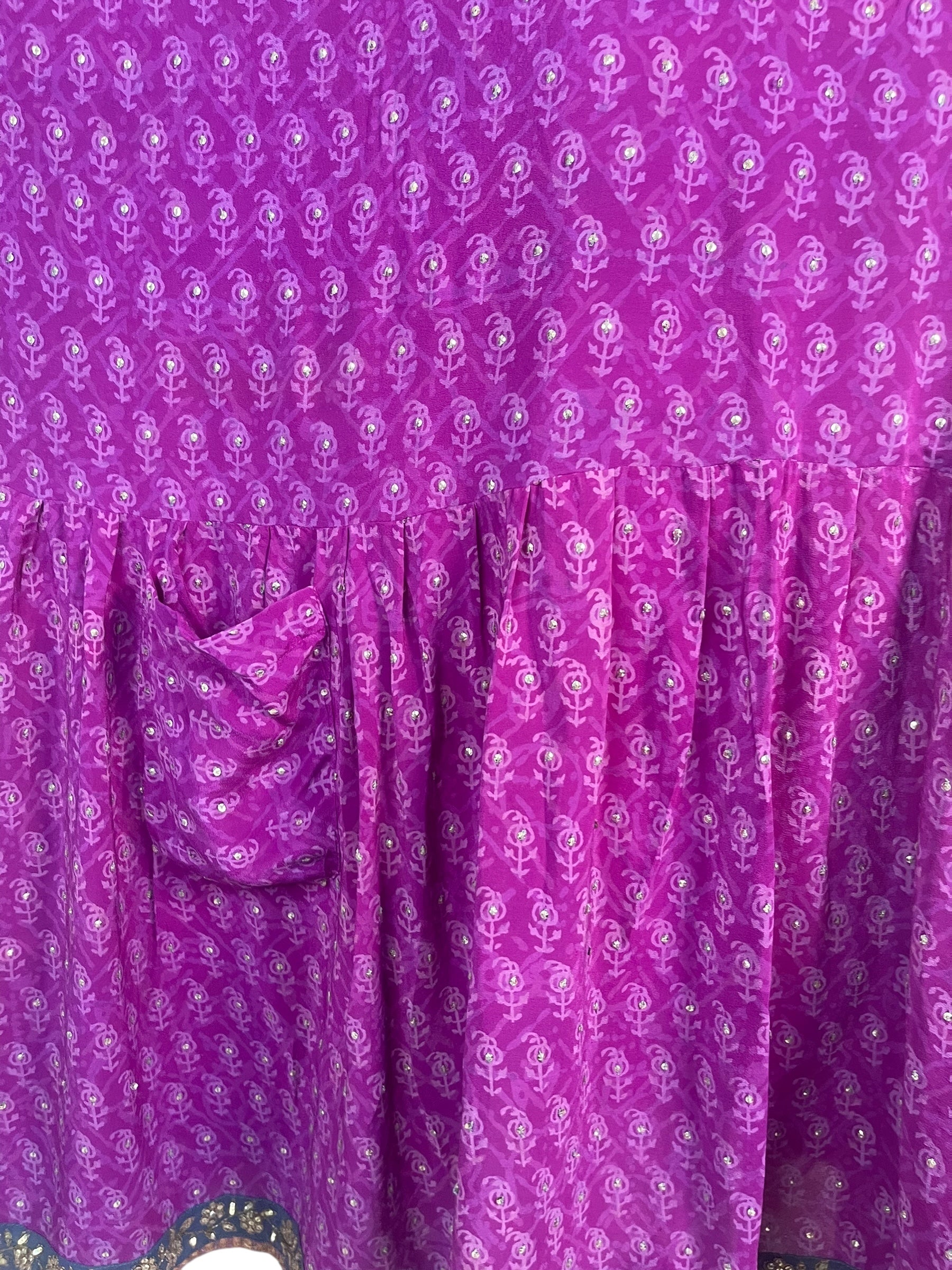 PRC8803 Wabi Sabi Pure Silk Boxy Babydoll Dress by 15 FEBRUARY 2026 – Handmade ethical Boxy Babydoll Dress from sariKNOTsari using upcycled silk. Designed in Canada for travel and slow fashion, loved from Toronto to LA to Sydney.