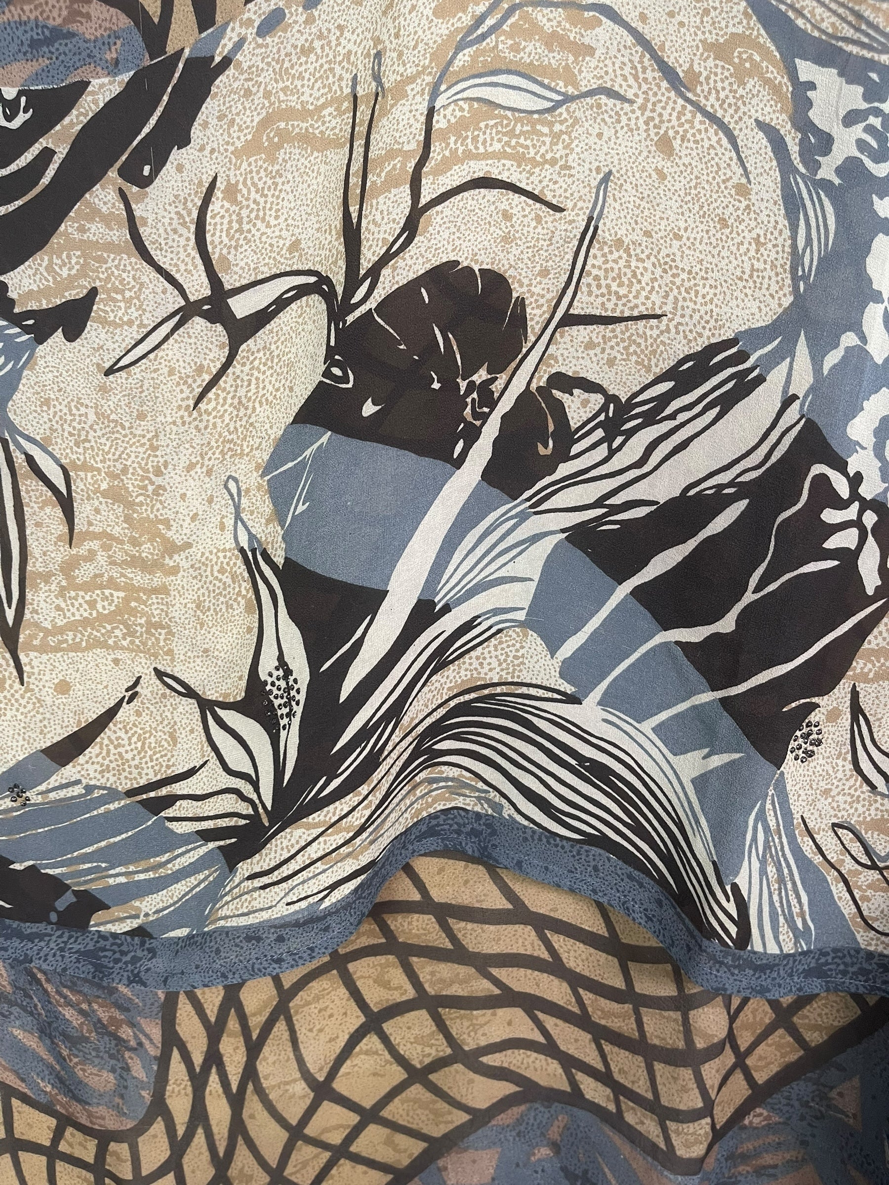 PREVIEW PRG8530A Sheer Avatar Pure Silk Hi Lo Top