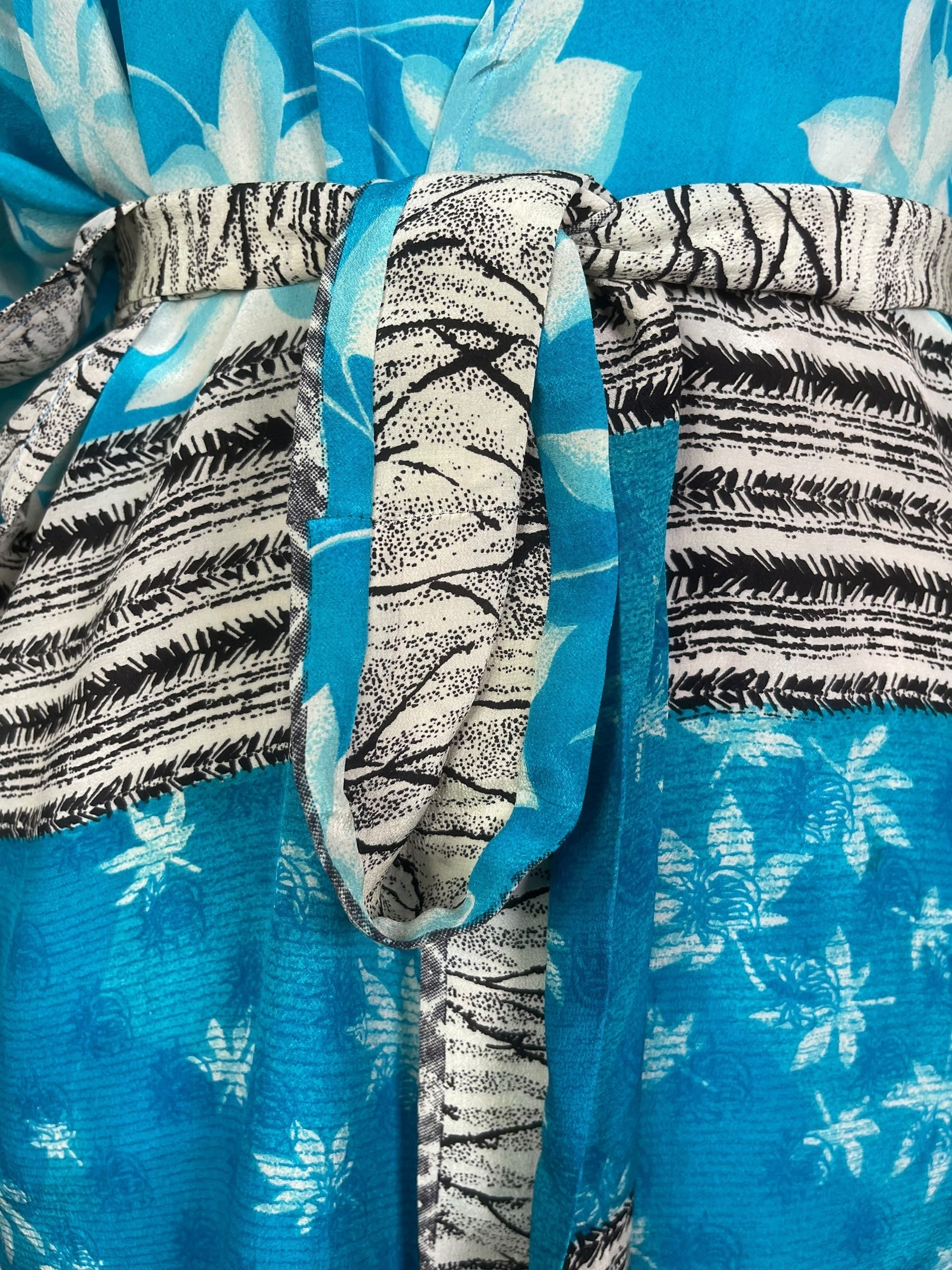 PRC7507 Wabi Sabi Pure Silk Kimono-Sleeved Jacket with Belt