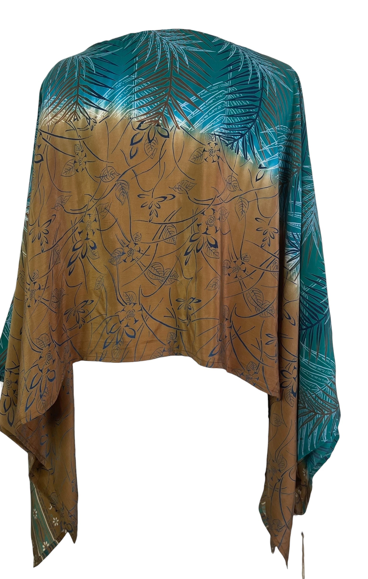 PREVIEW PRC8472 Avatar Pure Silk Capelet Poncho by FEBRUARY2026 – Handmade ethical Poncho from sariKNOTsari using upcycled silk. Designed in Canada for travel and slow fashion, loved from Toronto to LA to Sydney.